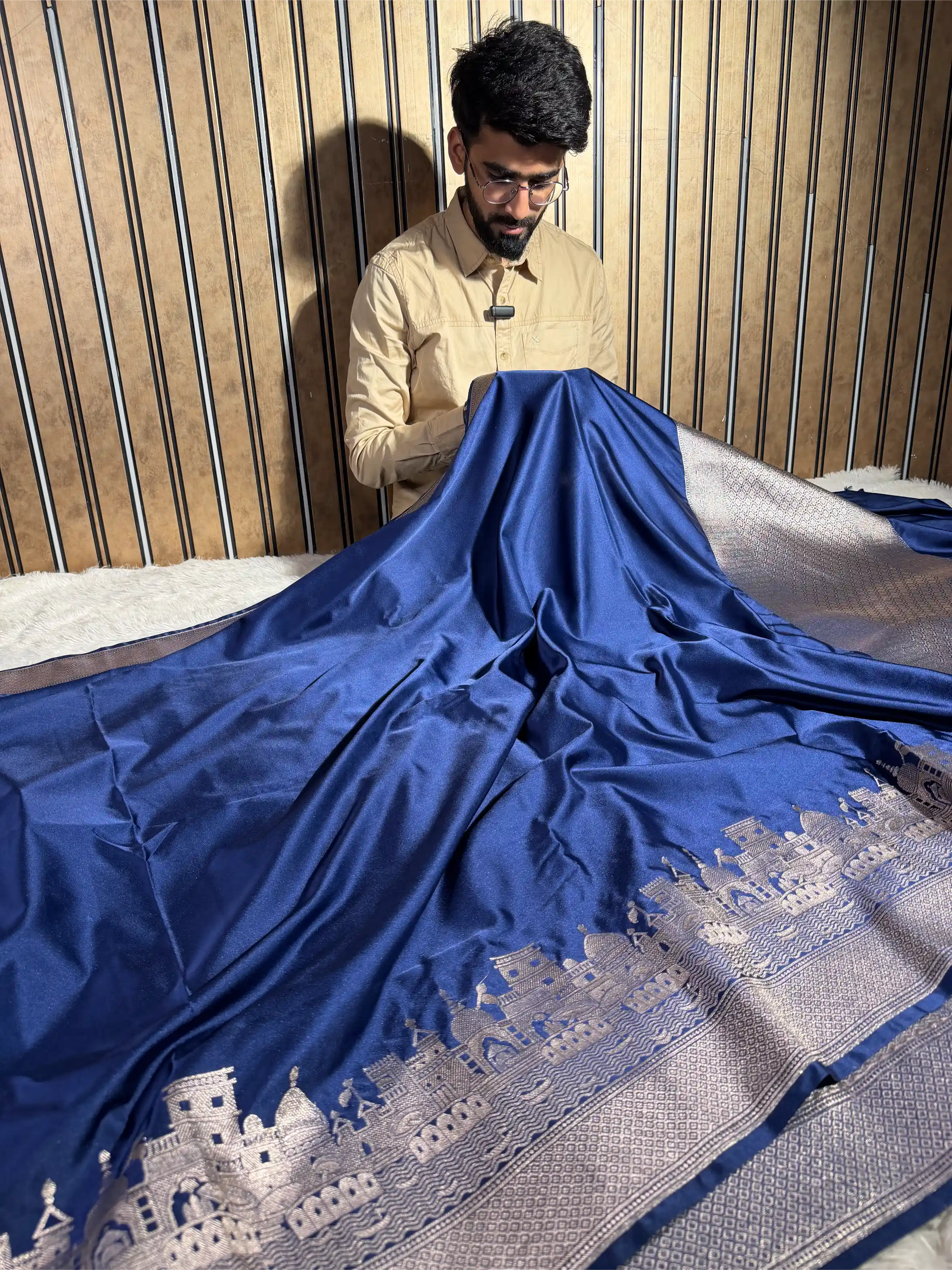 Navy Blue Mashru Katan Silk Ghats Banarasi Saree