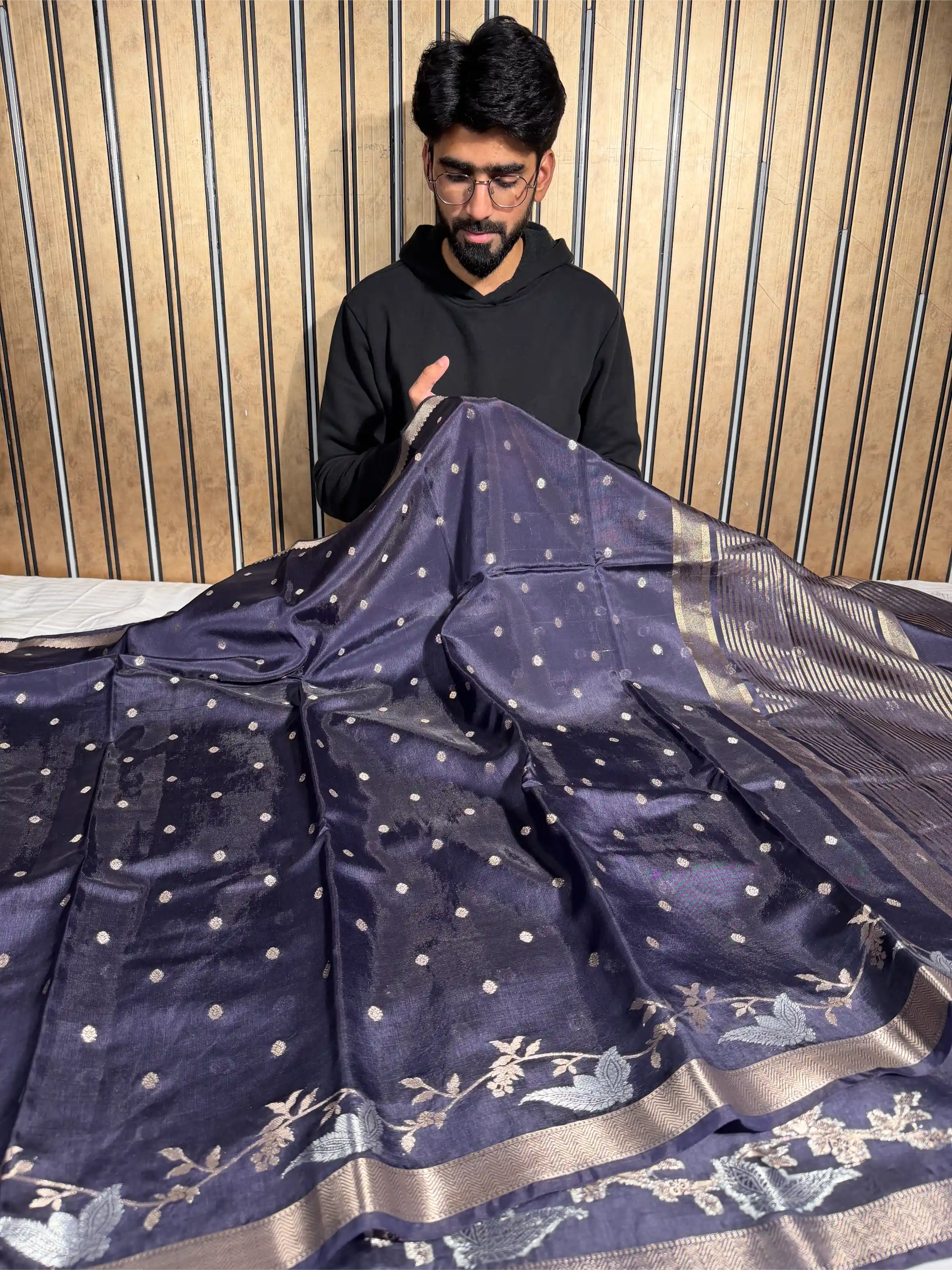 Navy Blue Warm Silk Contemporary Weave Banarasi Saree