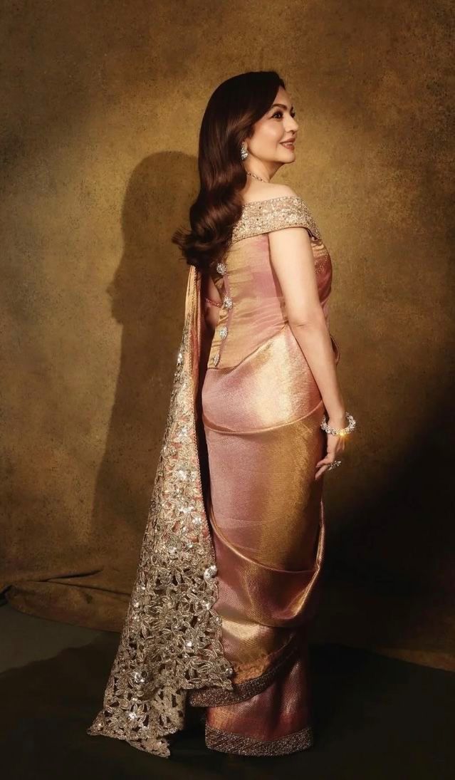 Nita ma’am Inspired Kanjivaram Tissue Silk Designer Lace Work Banarasi Saree