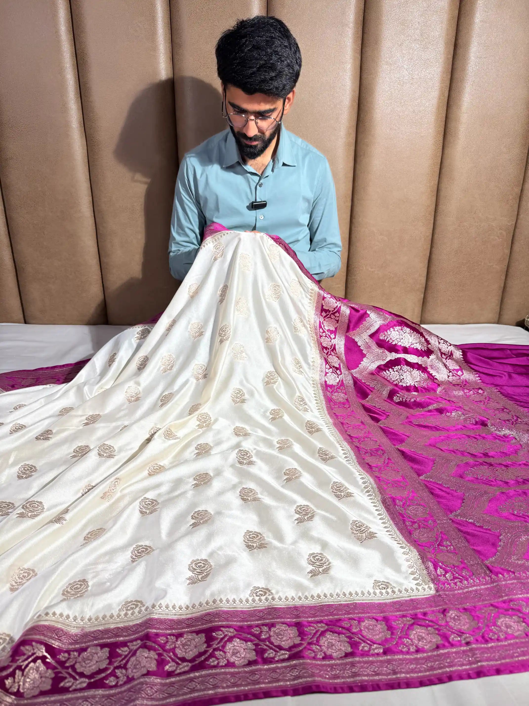 Off White Contrast Mashru Katan Silk Banarasi Saree