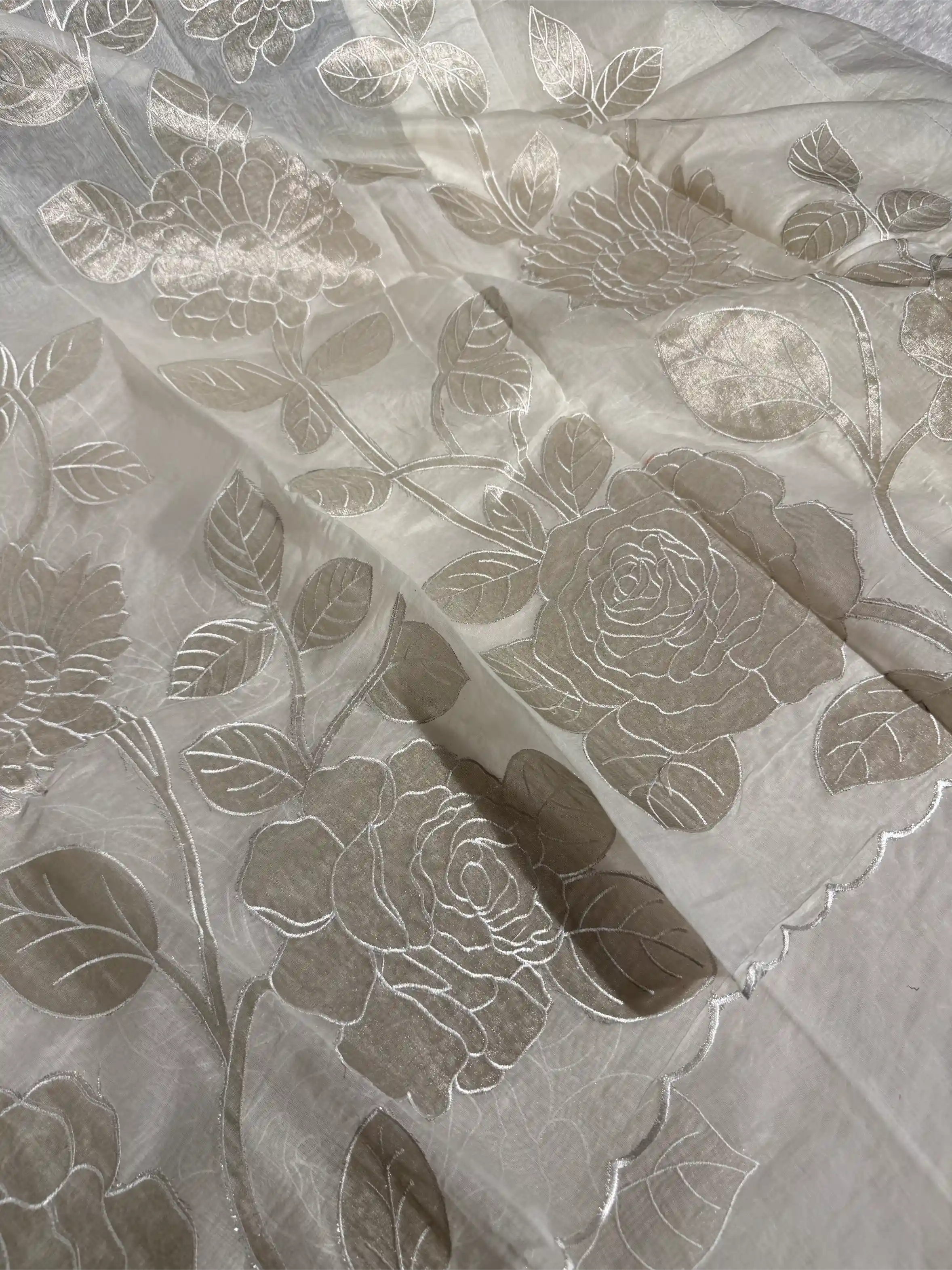 Off White Pure Mul Chanderi Appliqué Work Banarasi Saree
