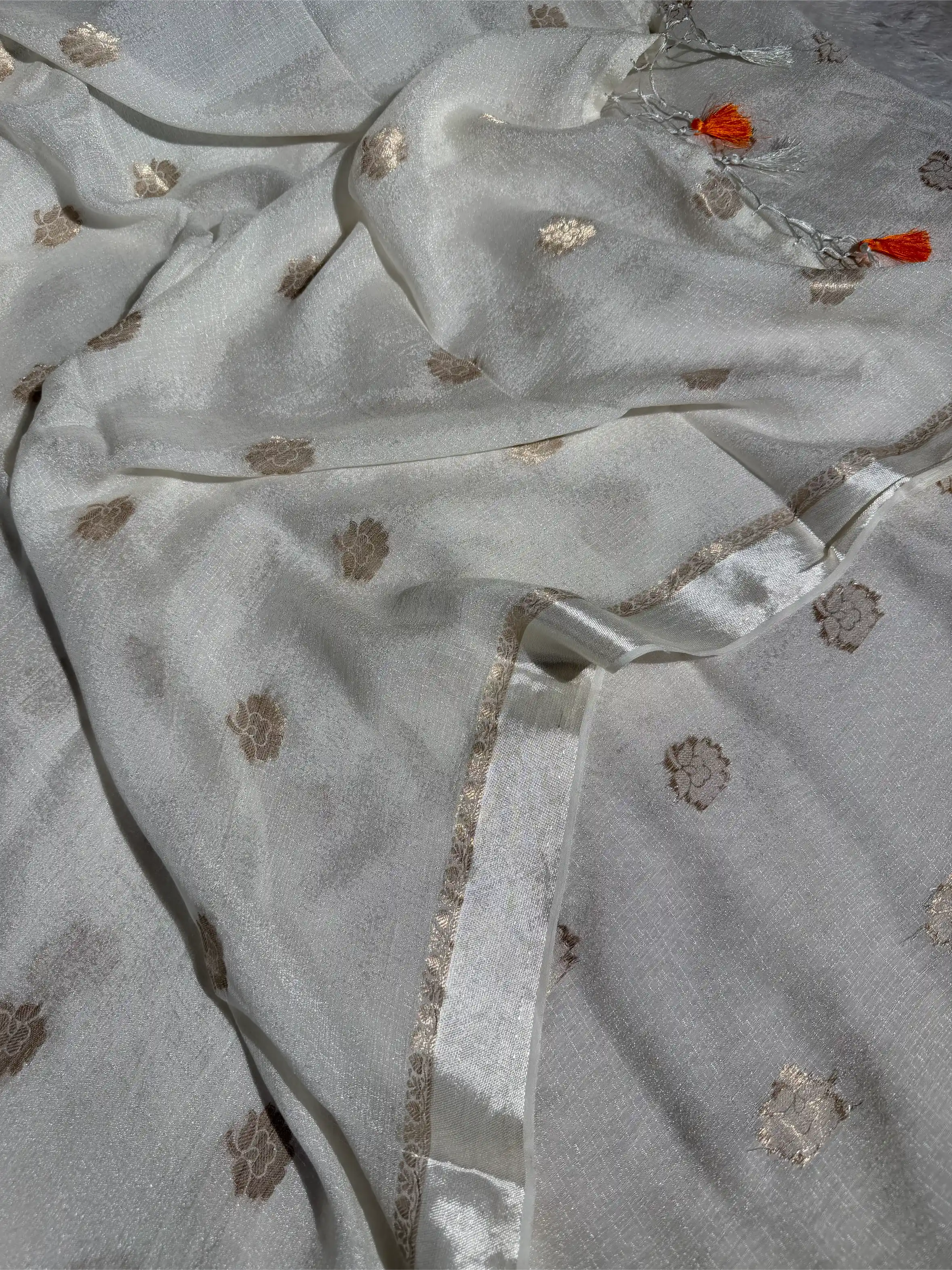 Off White Viscose Georgette Silk Traditional Buta Banarasi Saree