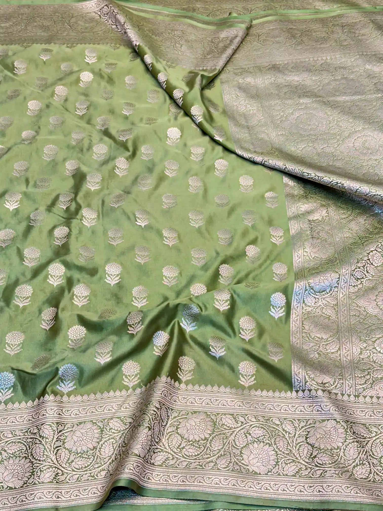 Olivine Eccentric Motifs Weave Mashru Katan Silk Saree