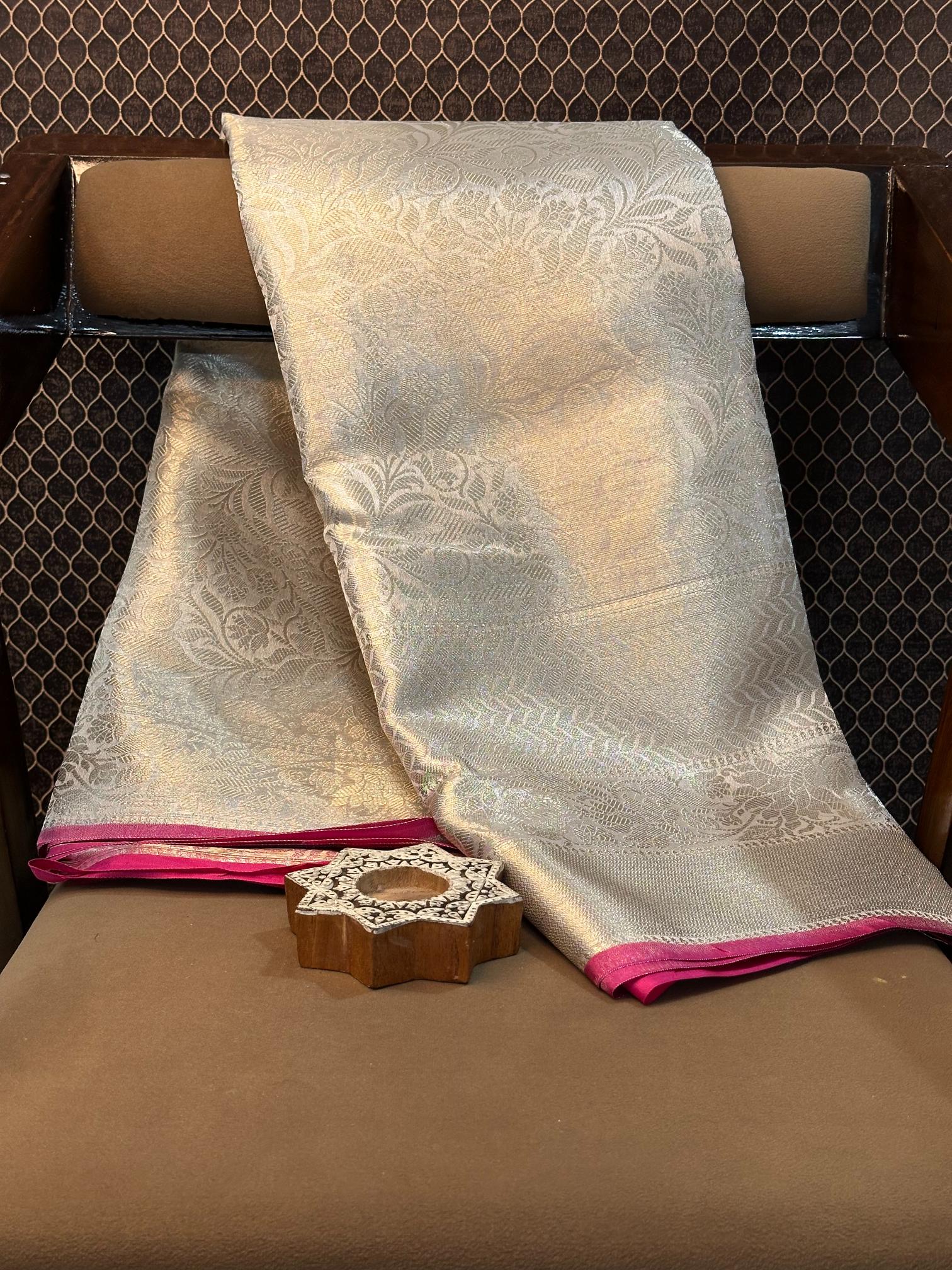 Eccentric Zari Weave Softsilk Heritage Banarasi Saree