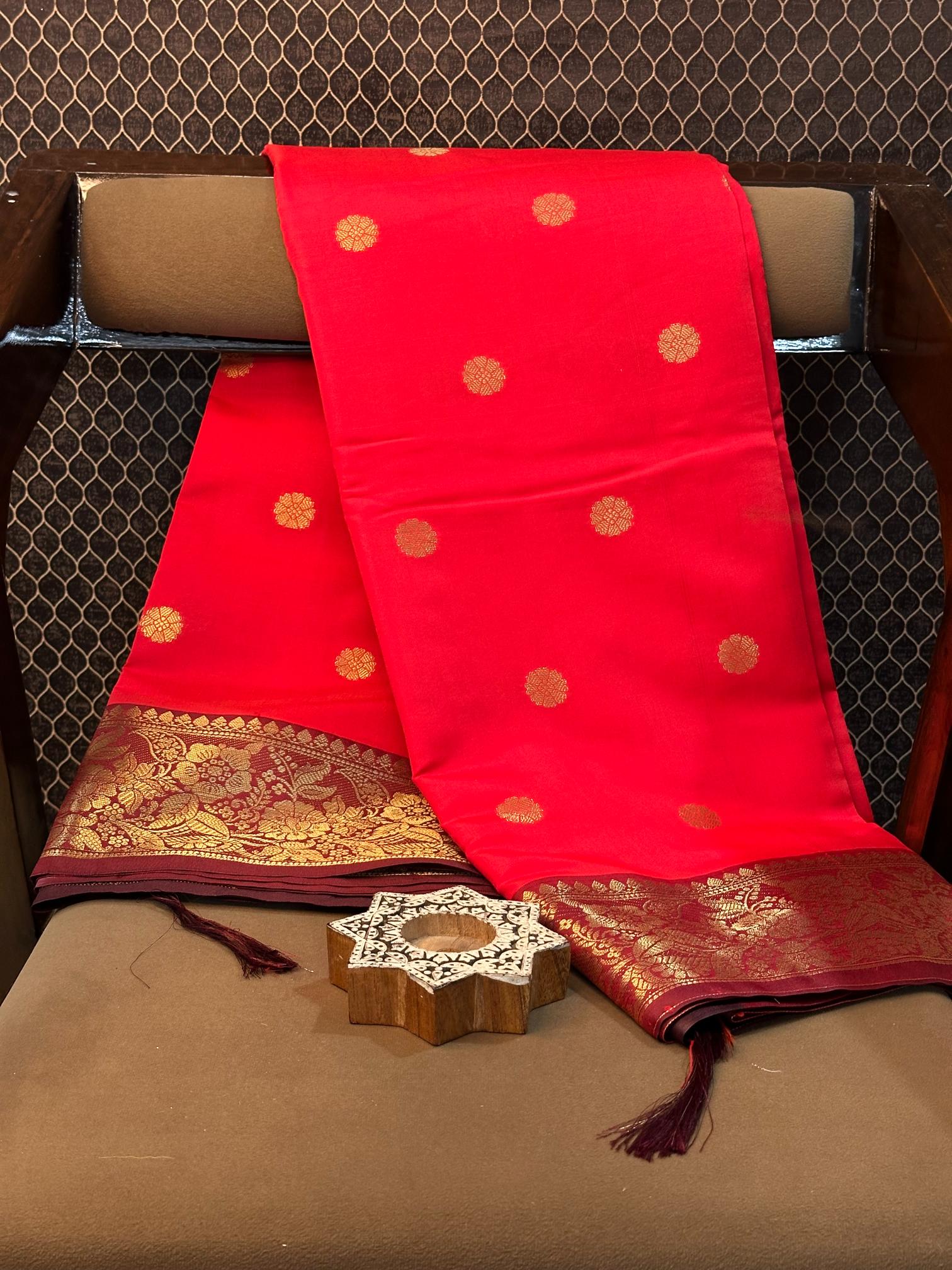 Eccentric zari weave Softsilk Banarasi saree