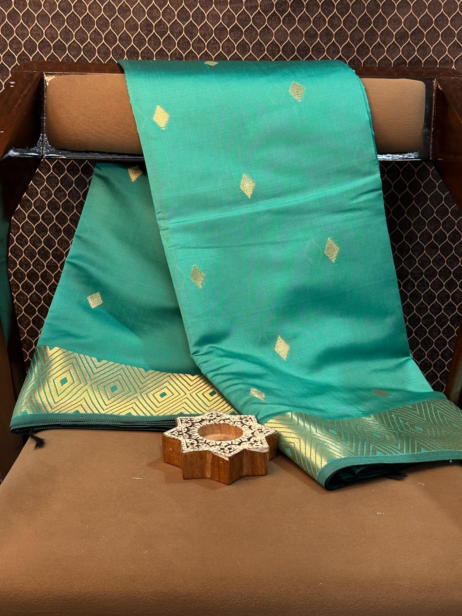 Eccentric zari weave Softsilk Banarasi saree