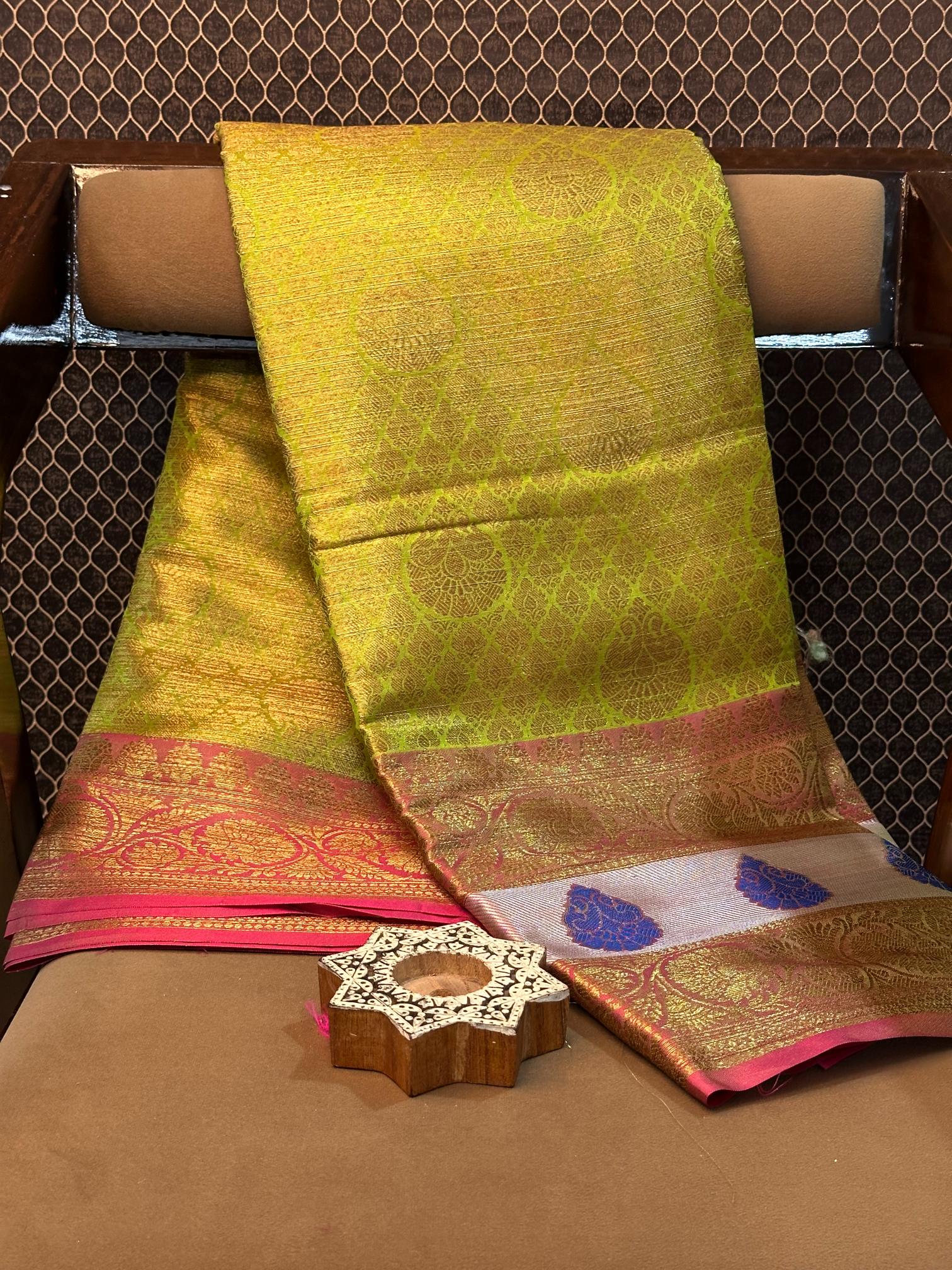 Eccentric Zari Weave Softsilk Heritage Banarasi Saree