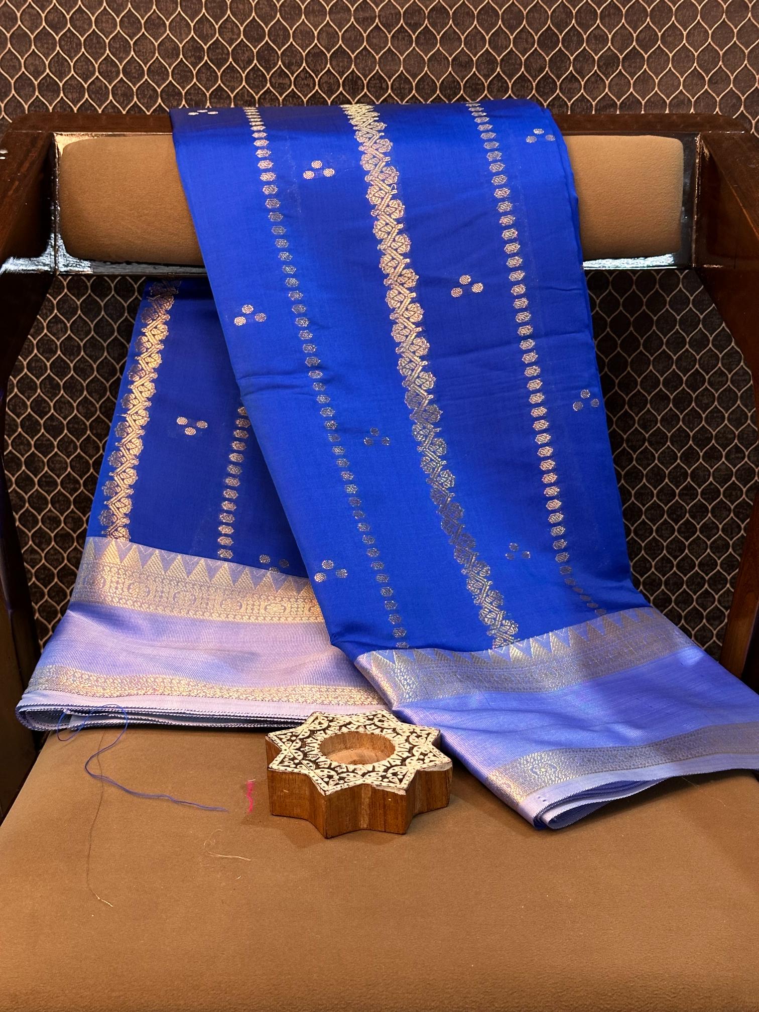 Eccentric zari weave Softsilk Banarasi saree