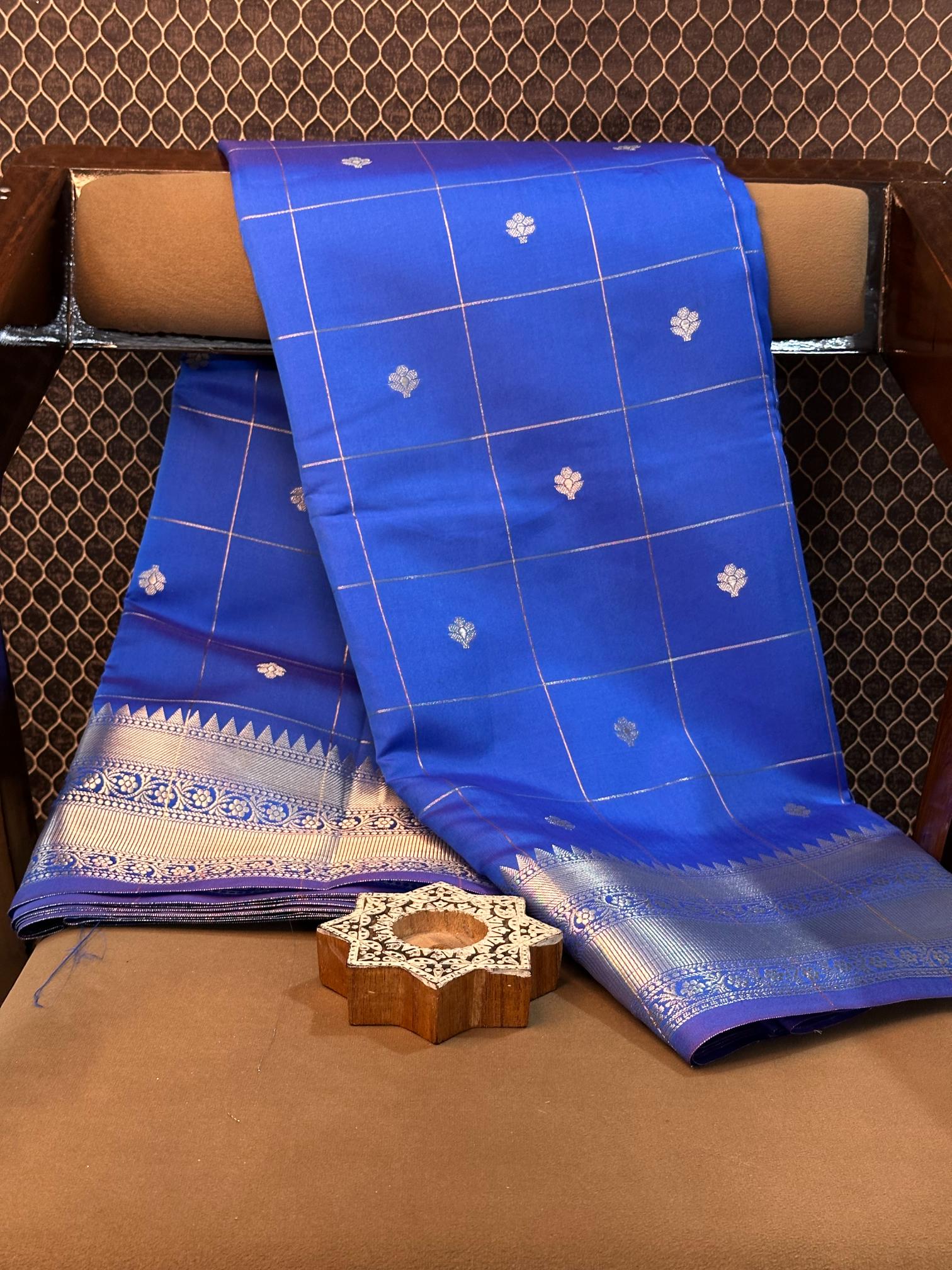 Eccentric zari weave Softsilk Banarasi saree