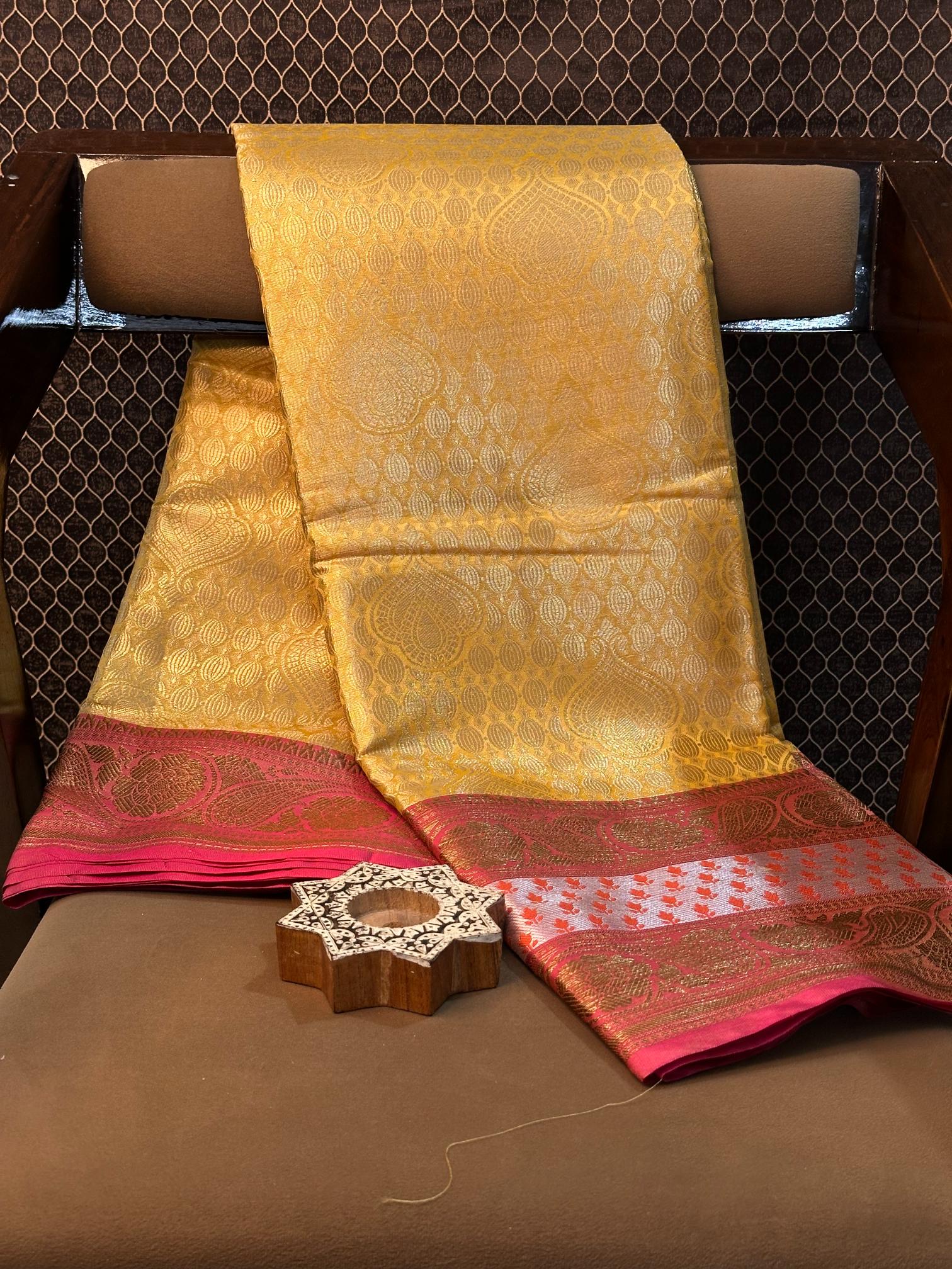 Eccentric Zari Weave Softsilk Heritage Banarasi Saree