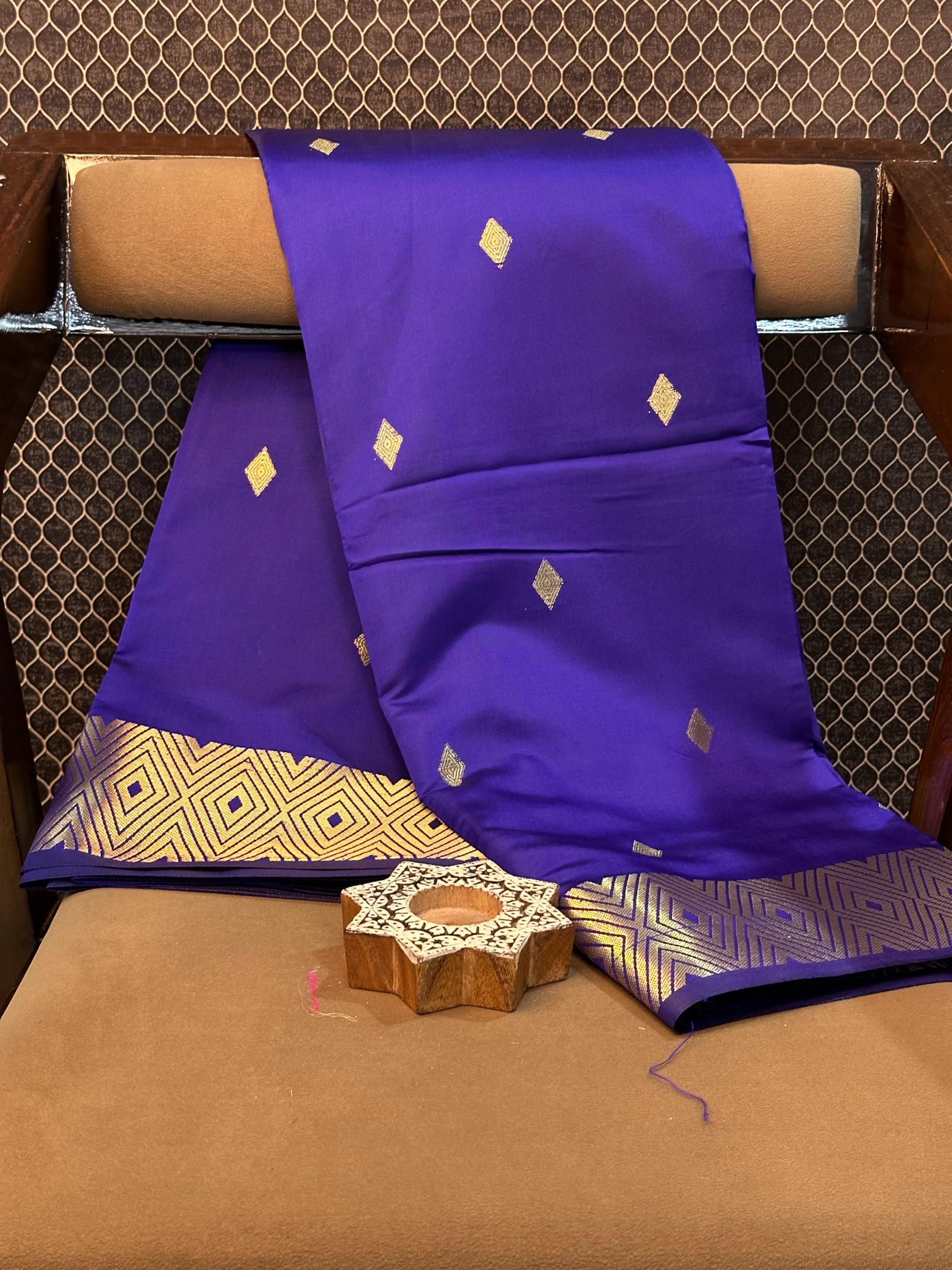 Eccentric zari weave Softsilk Banarasi saree