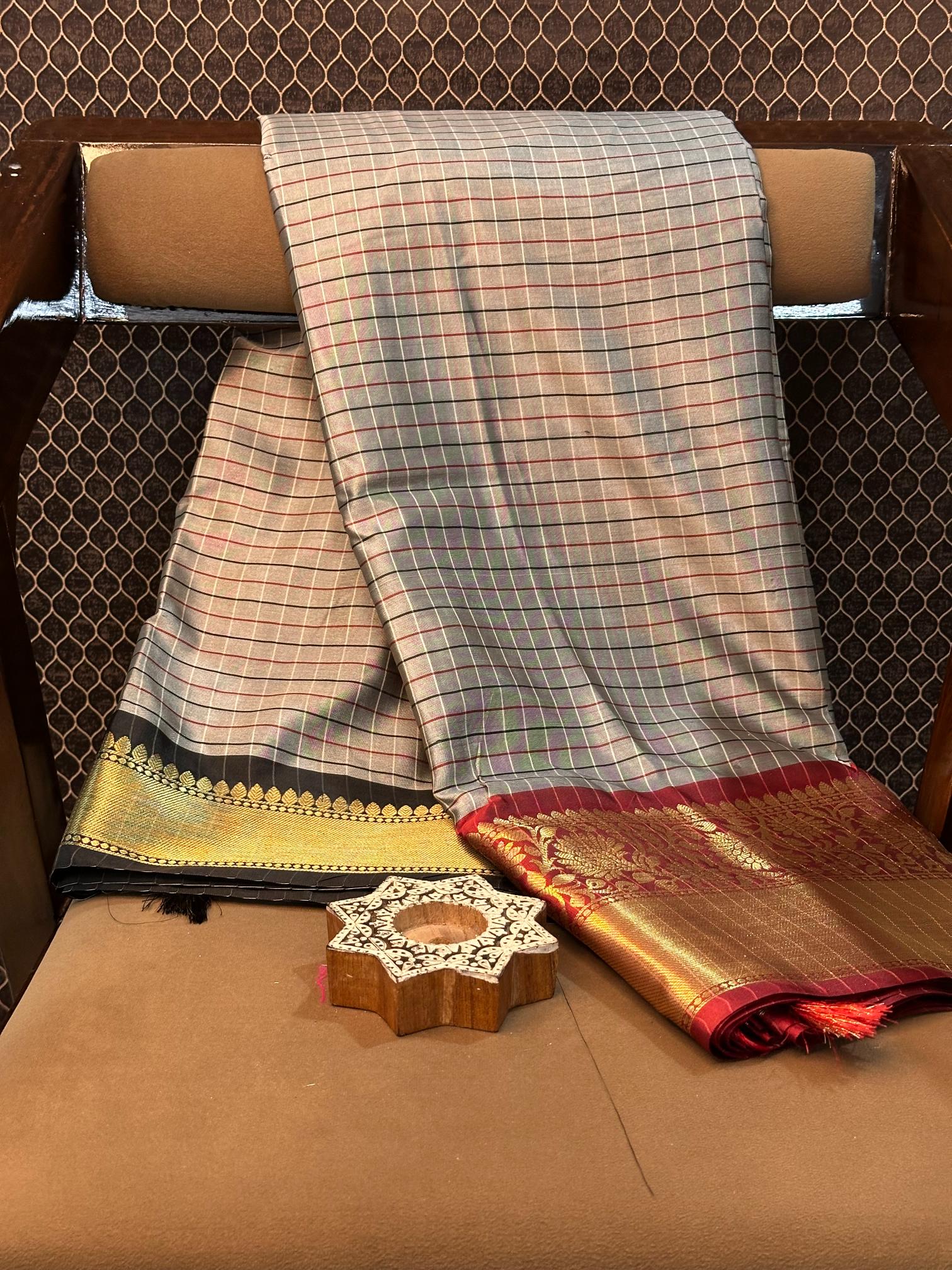 Eccentric zari weave Softsilk Banarasi saree