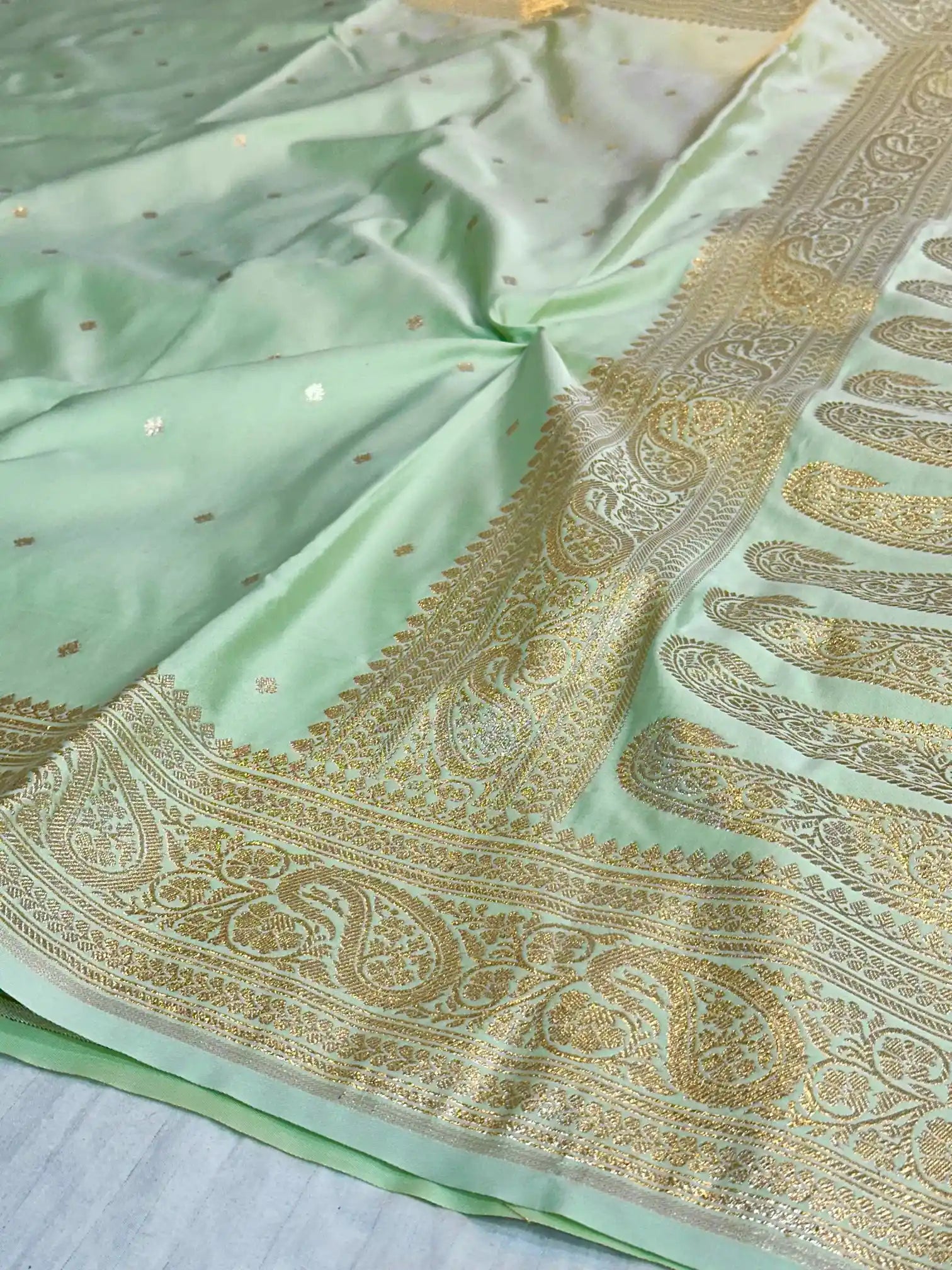 Pastel Peach Premium Mashru Katan Silk Banarasi Saree