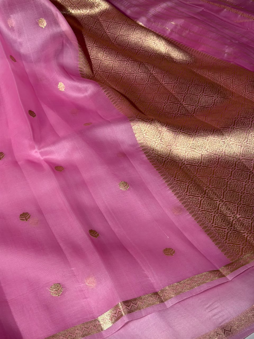 Pastel Pink Handwoven Pure Organza Banarasi Saree