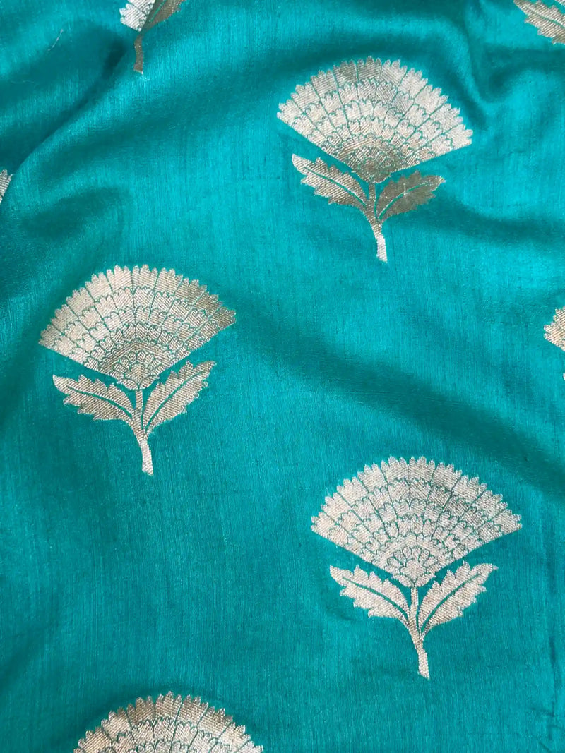 Pastel Green Buta Motifs Munga Silk Saree