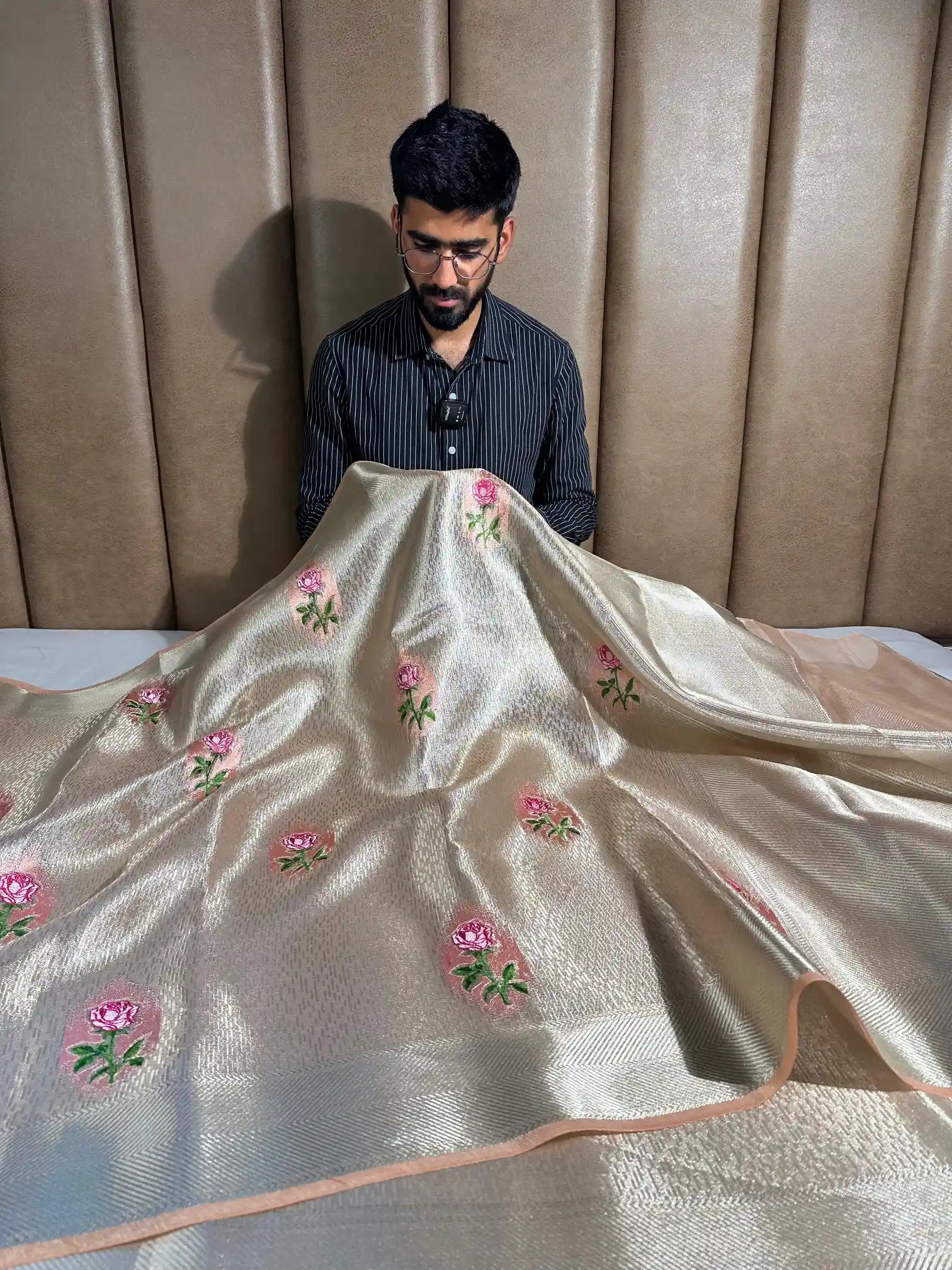 Peaches Gold Tissue Silk Knitted Embroidery Work Banarasi Saree