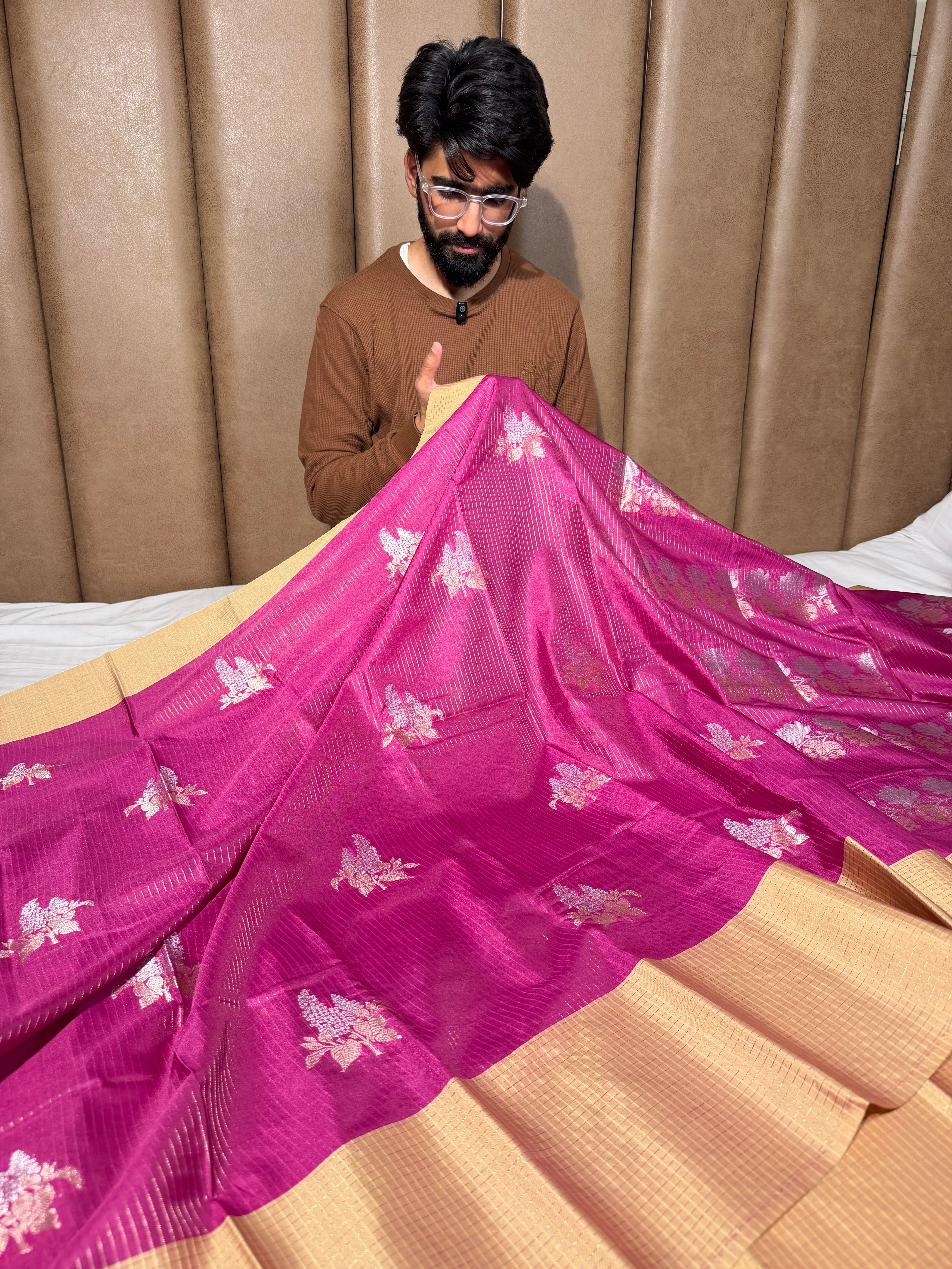 Rani Peach Checkered Banarasi Silk Saree