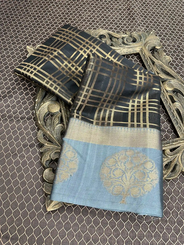 Beautiful Soft Cotton Zari Buta Banarasi Saree