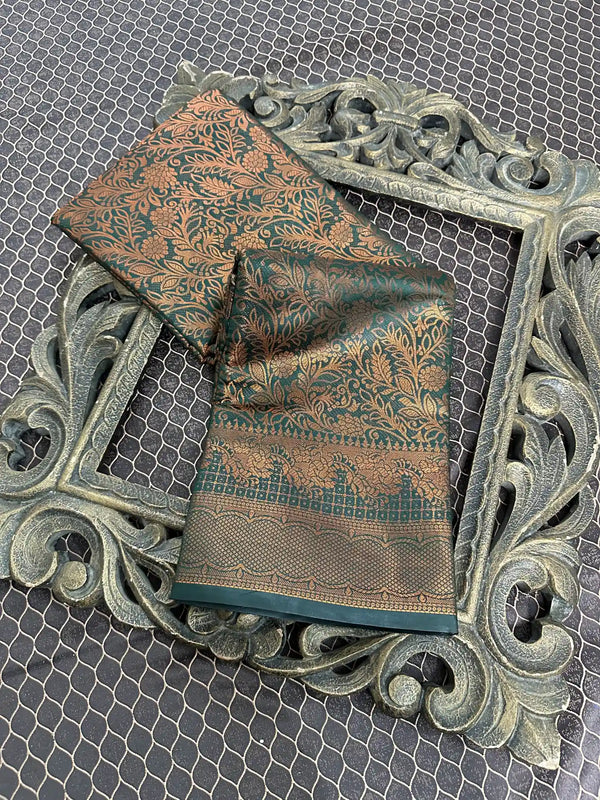 Beautiful Soft Cotton Zari Buta Banarasi Saree