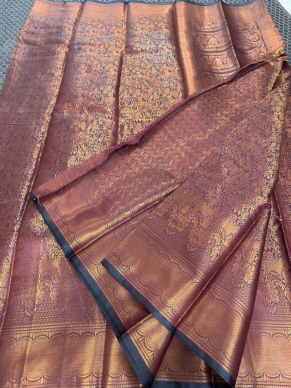 Beautiful Soft Cotton Zari Buta Banarasi Saree