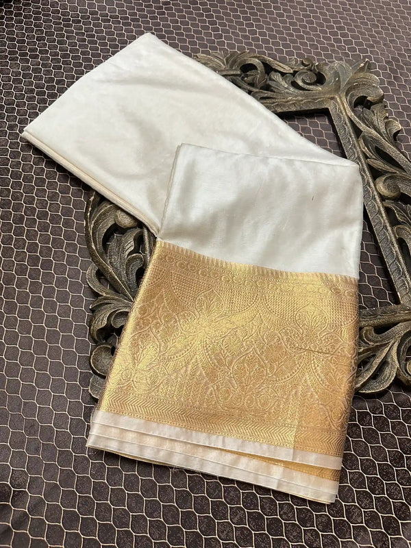 Beautiful Soft Cotton Zari Buta Banarasi Saree