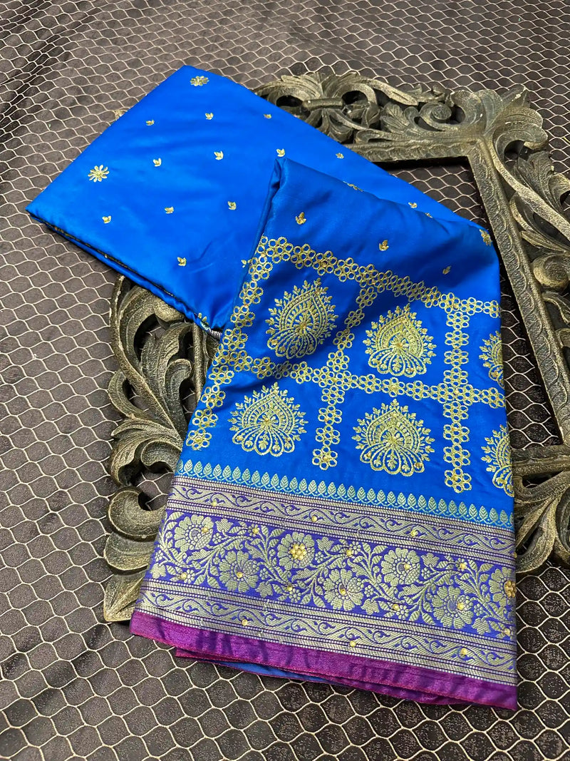 Beautiful Soft Cotton Zari Buta Banarasi Saree