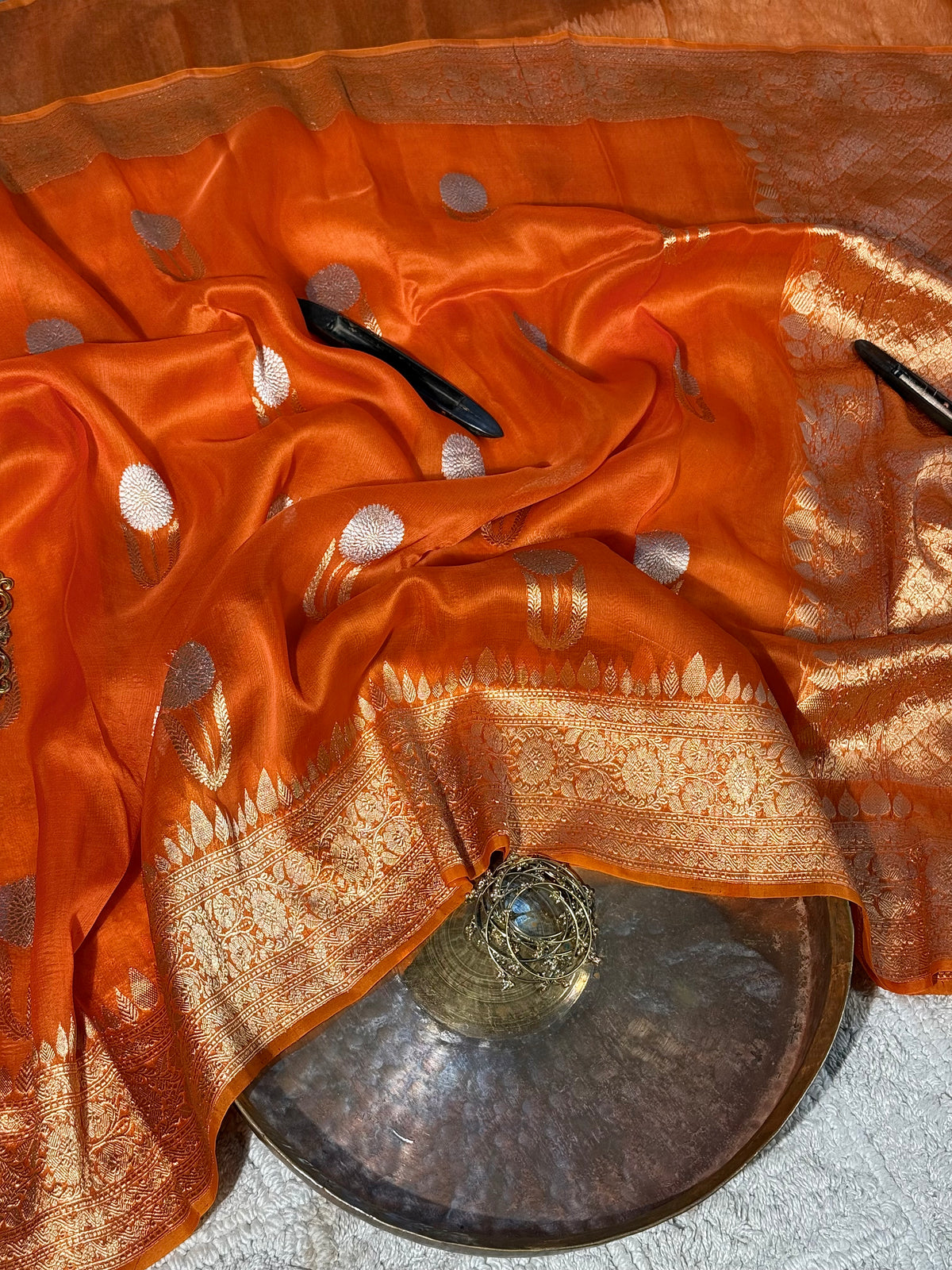 Metallic Orange Handloom Weave Pure Kora Silk Banarasi Saree
