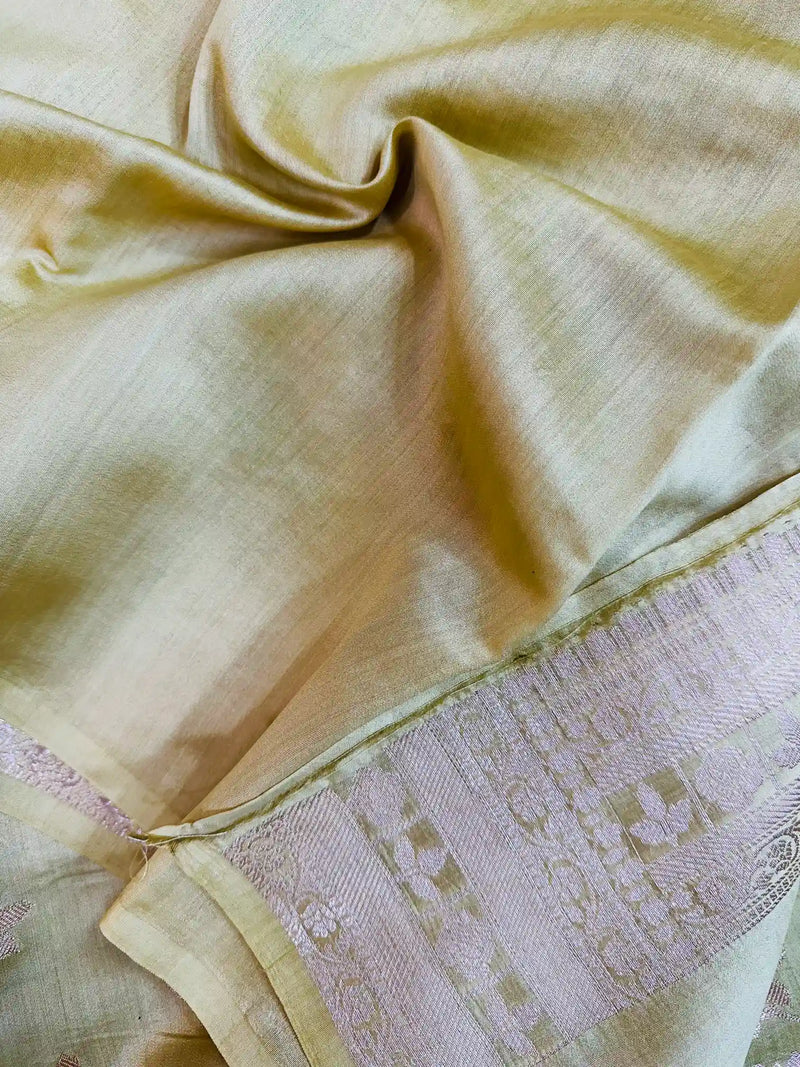 Pista Green Pure Chiniya Silk Banarasi Saree