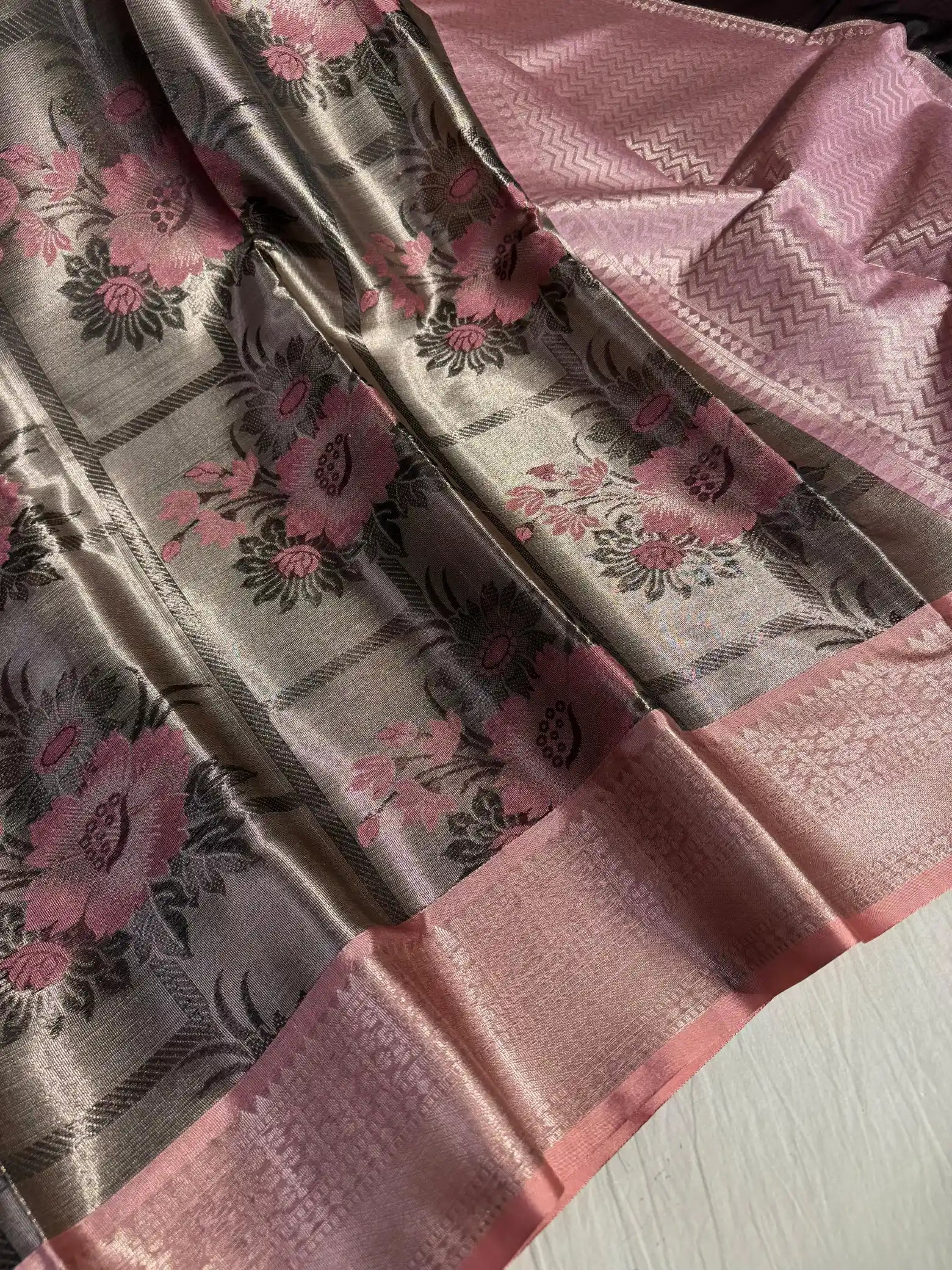 Premium Banarasi Luxurious Lightweight Tissue Silk saree with rich design in body