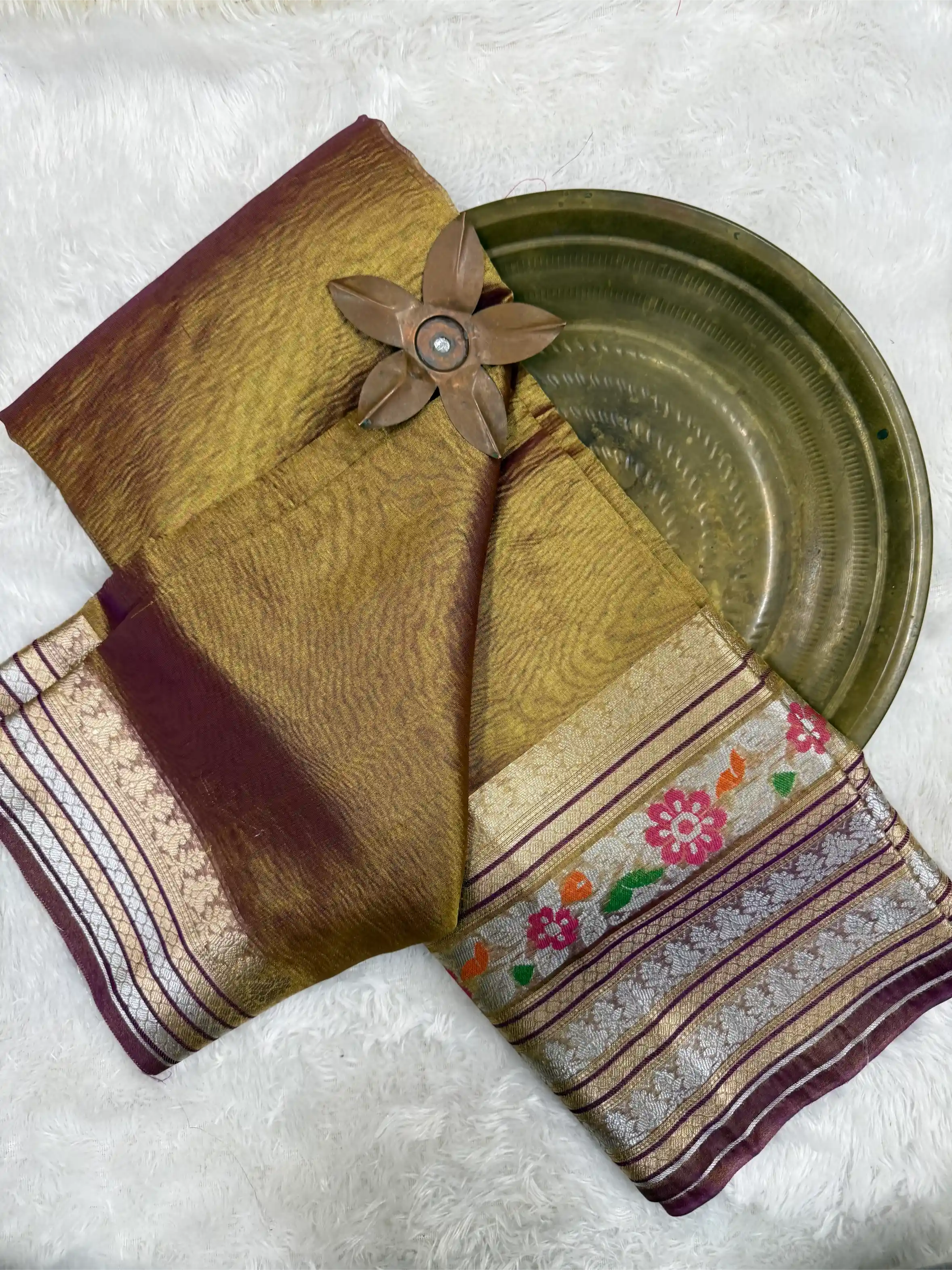 Premium Embossed Weave Softsilk Traditional Banarasi Saree