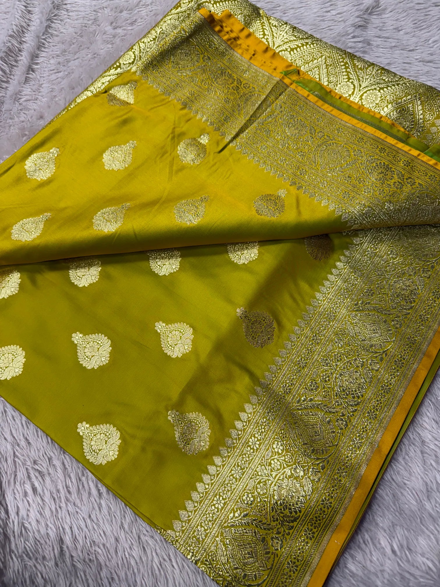 Premium Satin Silk Bridal Banarasi Saree