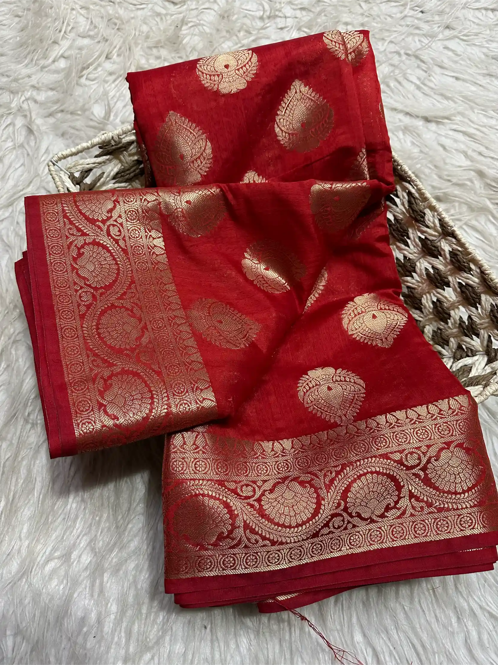 Premium Softsilk Heritage Weave Banarasi Saree