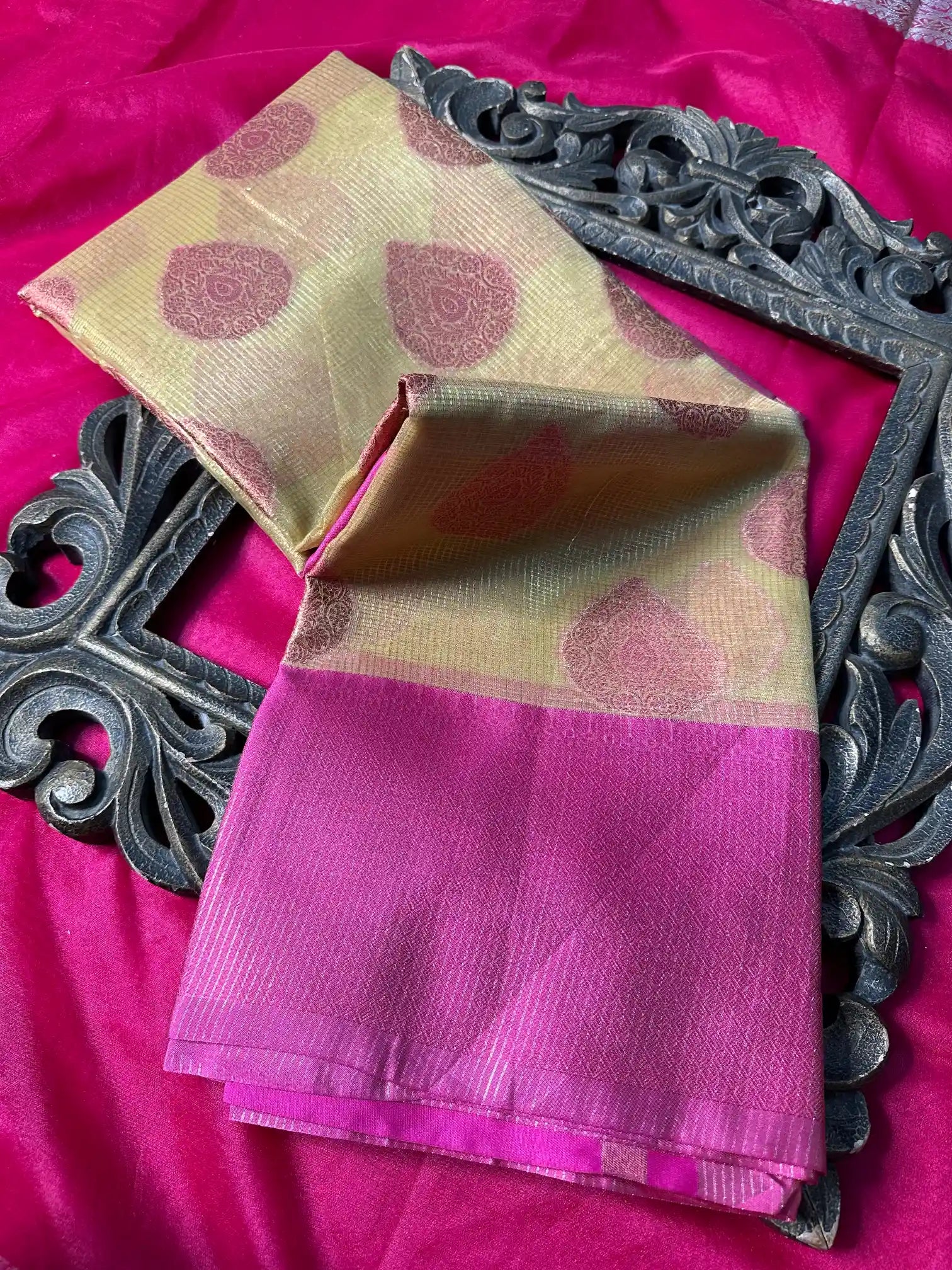 Premium Softsilk Traditional Weave Banarasi Saree