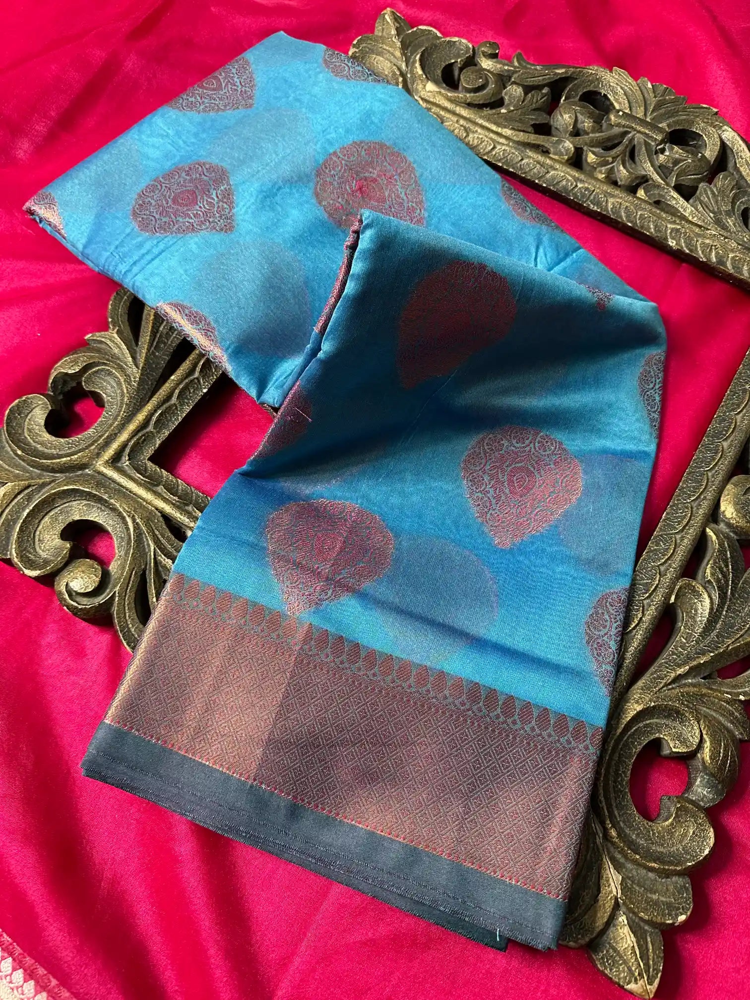 Premium Softsilk Traditional Weave Banarasi Saree