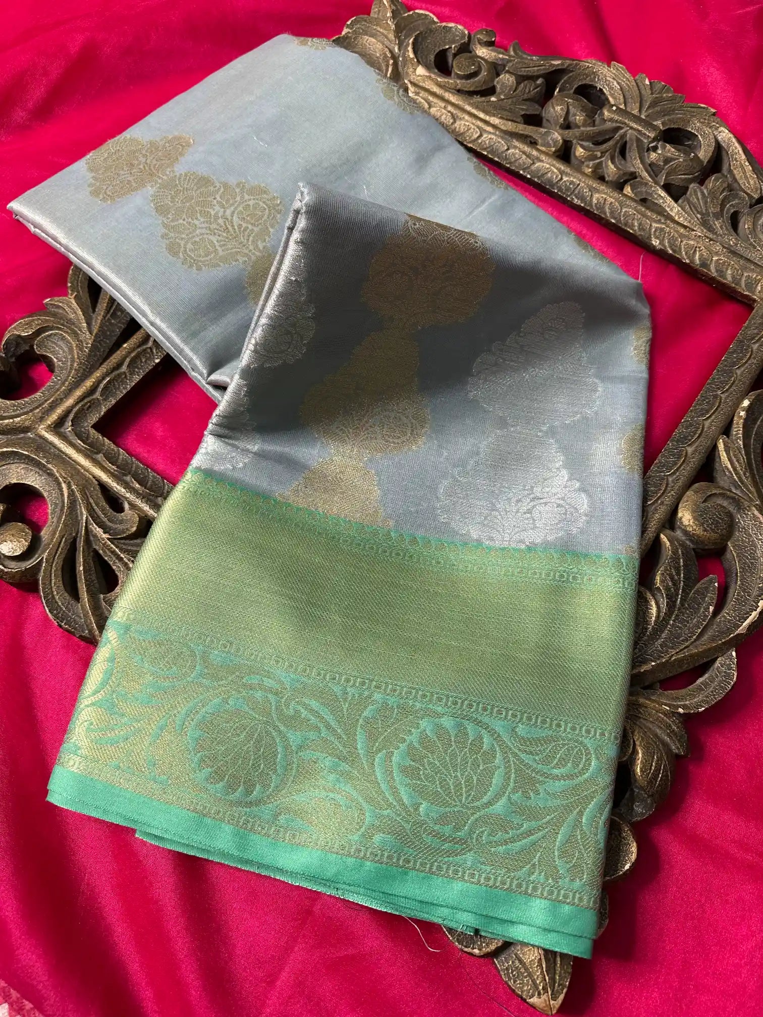 Premium Softsilk Traditional Weave Banarasi Saree