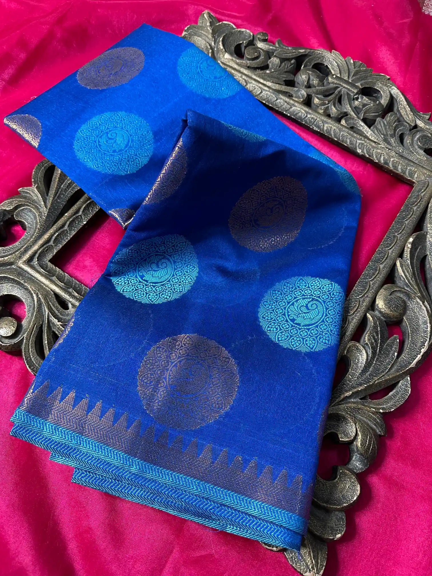 Premium Softsilk Traditional Weave Banarasi Saree