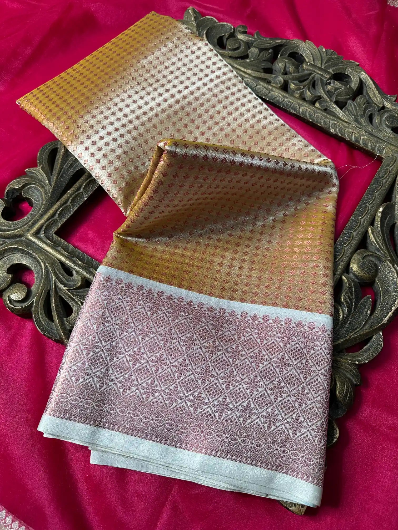 Premium Softsilk Traditional Weave Banarasi Saree