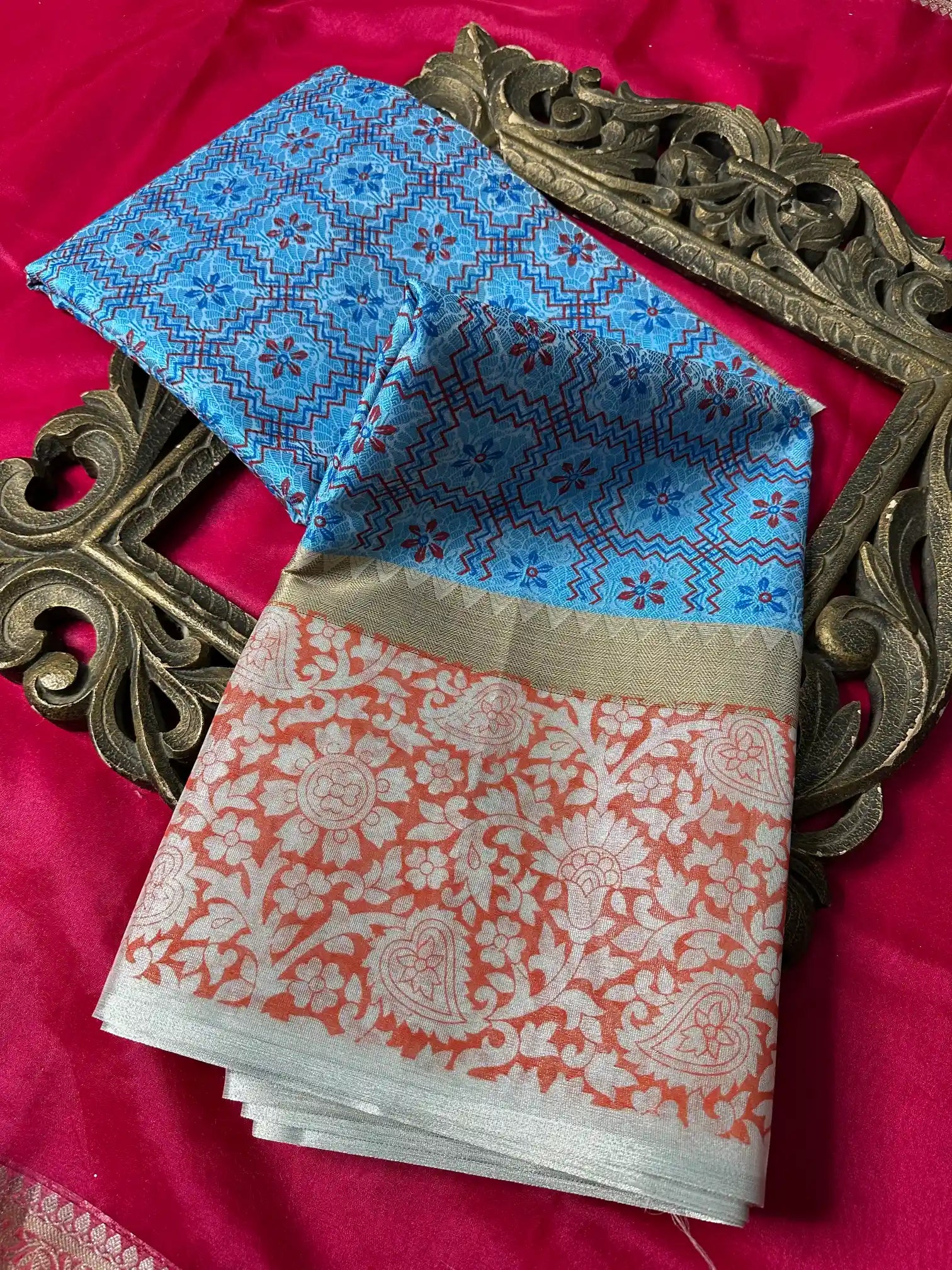 Premium Softsilk Traditional Weave Banarasi Saree