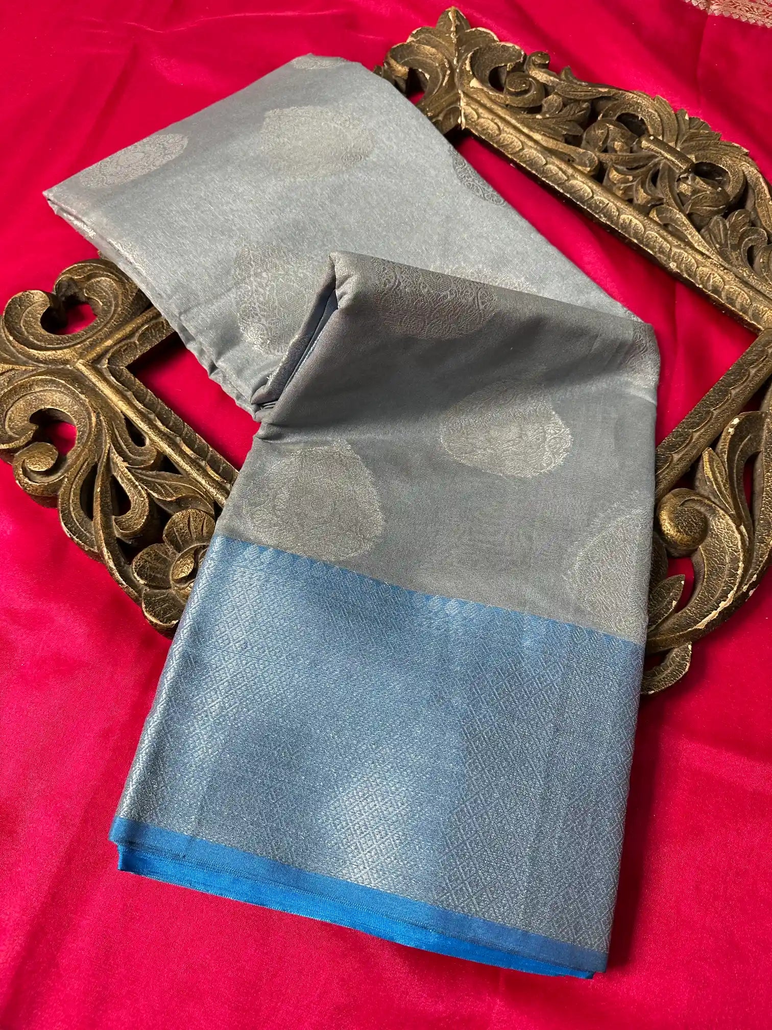 Premium Softsilk Traditional Weave Banarasi Saree