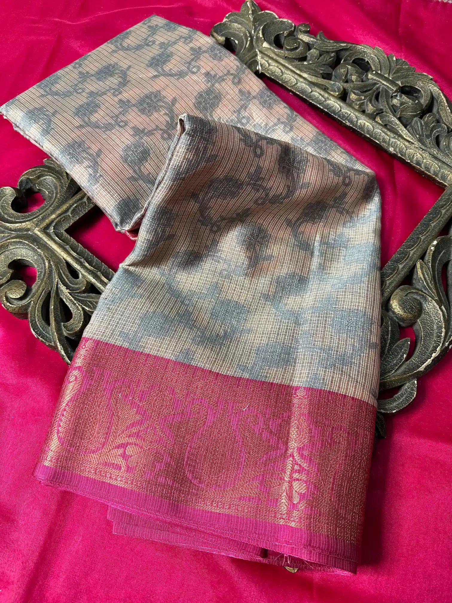 Premium Softsilk Traditional Weave Banarasi Saree