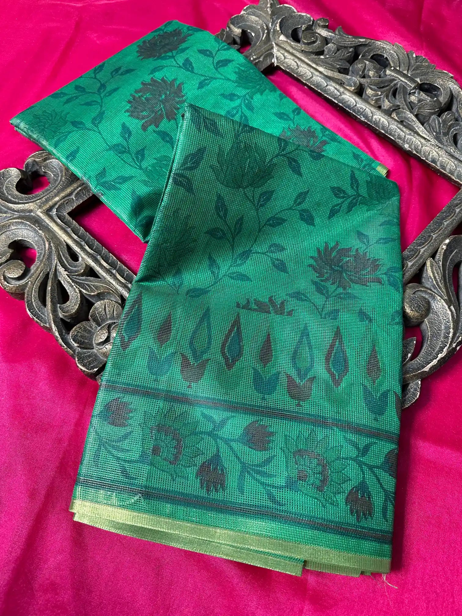 Premium Softsilk Traditional Weave Banarasi Saree
