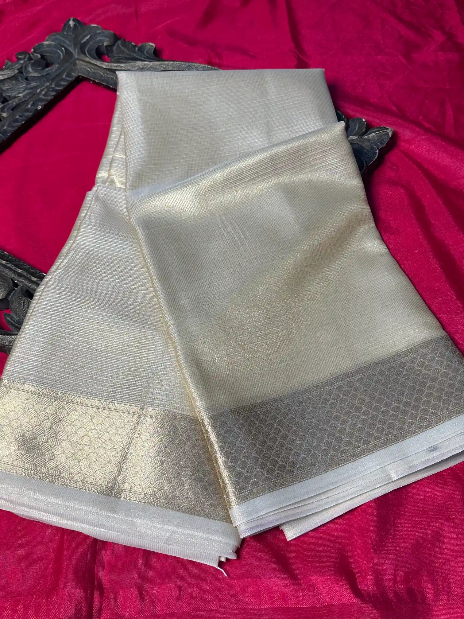 Premium Softsilk Traditional Weave Banarasi Saree