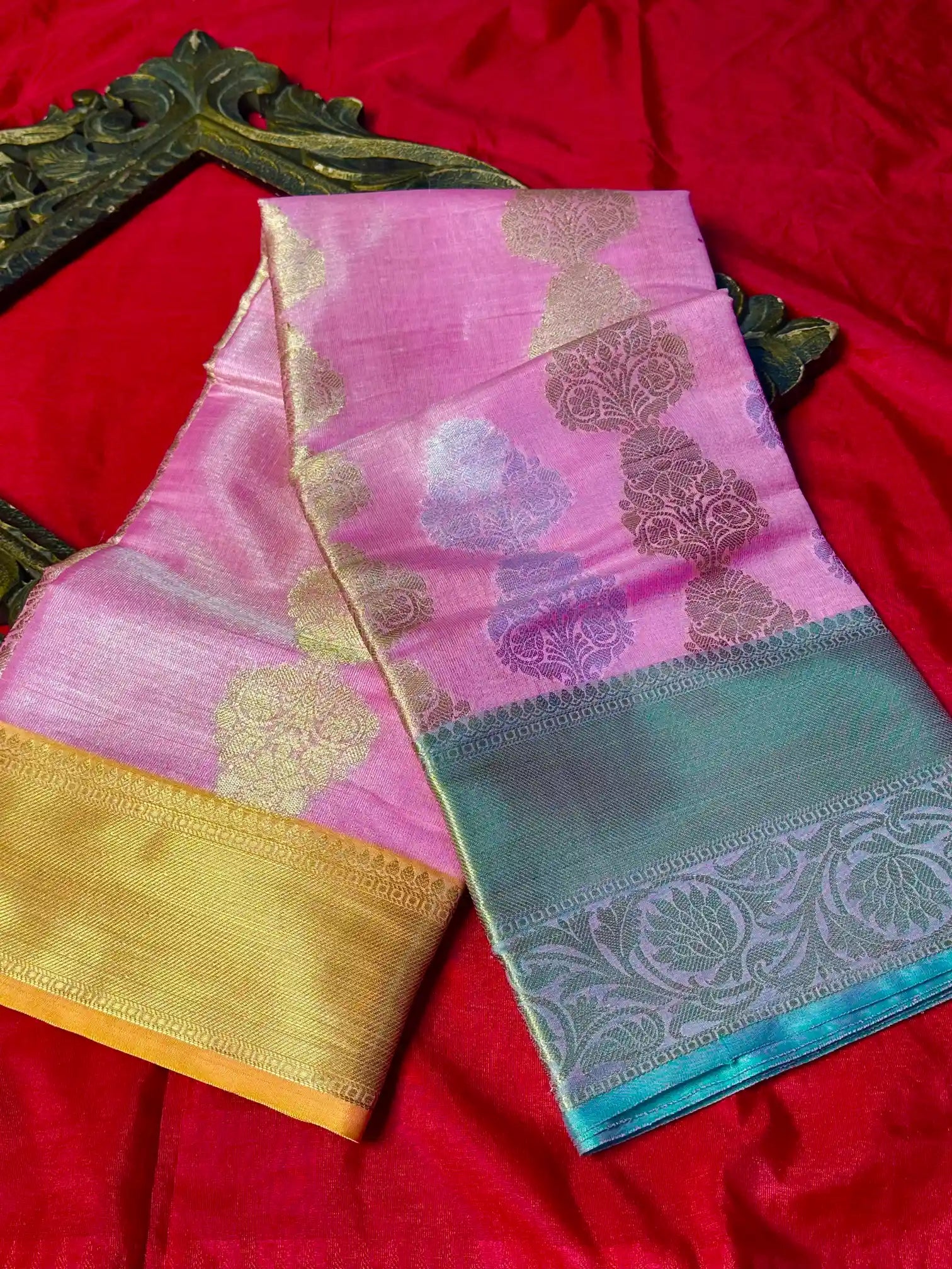 Premium Softsilk Traditional Weave Banarasi Saree