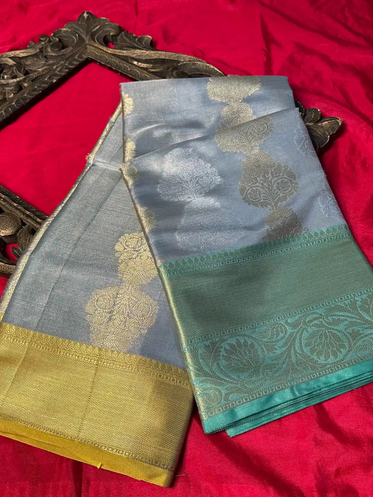 Premium Softsilk Traditional Weave Banarasi Saree
