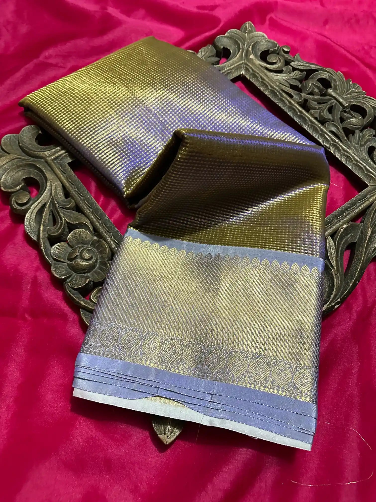 Premium Softsilk Traditional Weave Banarasi Saree