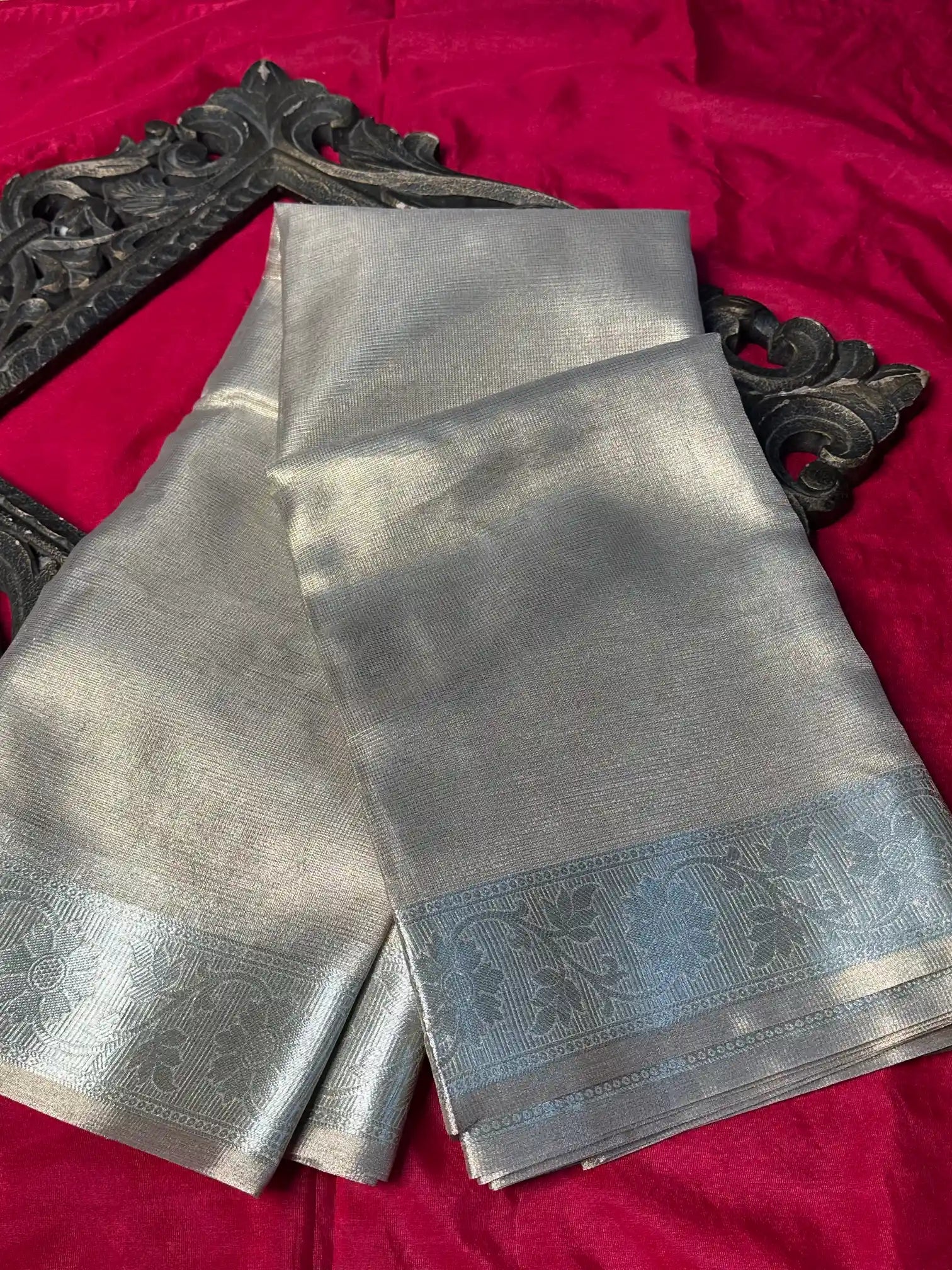 Premium Softsilk Traditional Weave Banarasi Saree