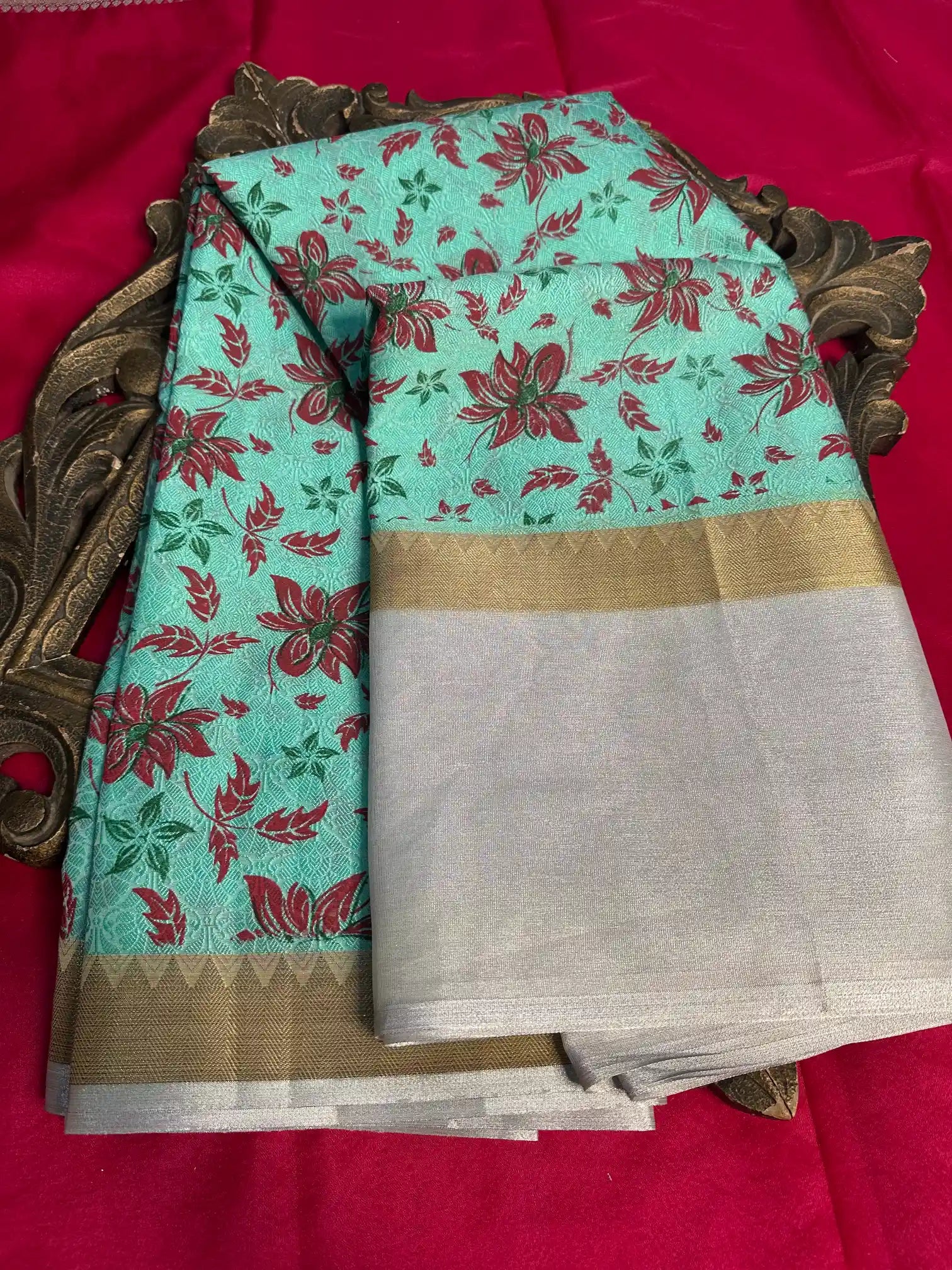Premium Softsilk Traditional Weave Banarasi Saree