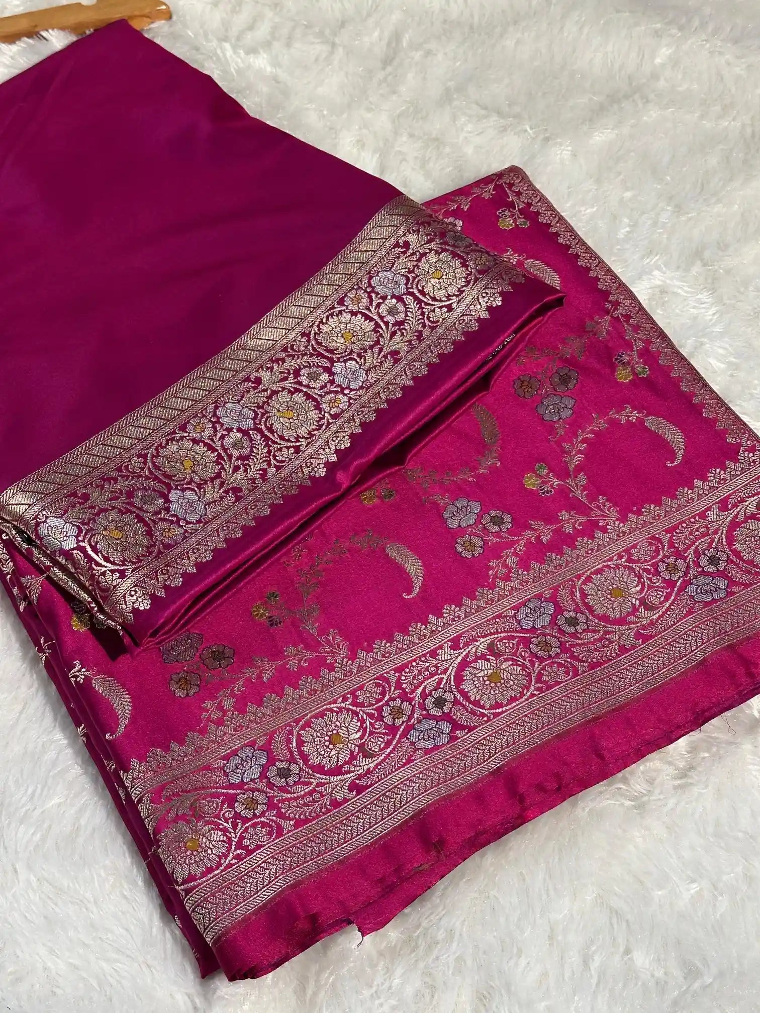 Dark Rani Mashru Katan Silk Meenakari Floral Weave Banarasi Saree