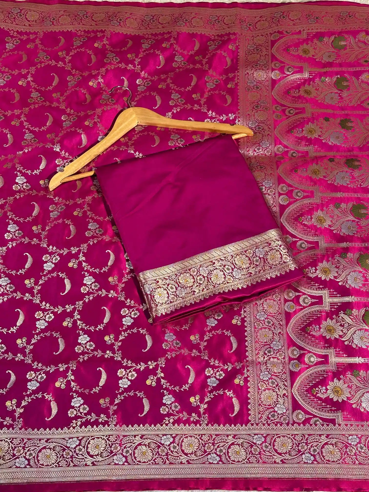 Dark Rani Mashru Katan Silk Meenakari Floral Weave Banarasi Saree