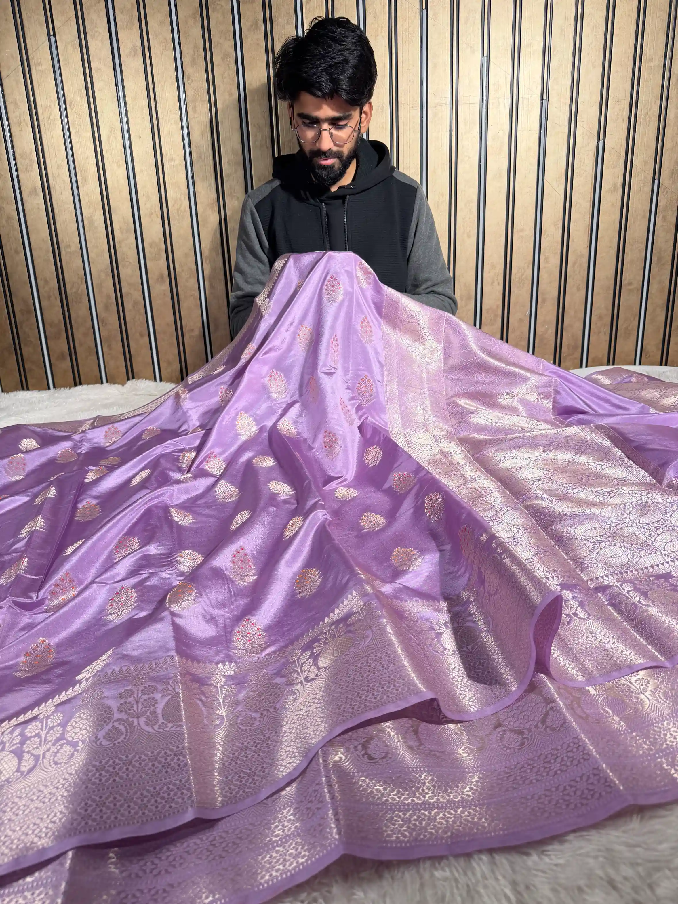 Pretty Lavender Raw Chinia Silk Meenakari Buta Banarasi Saree